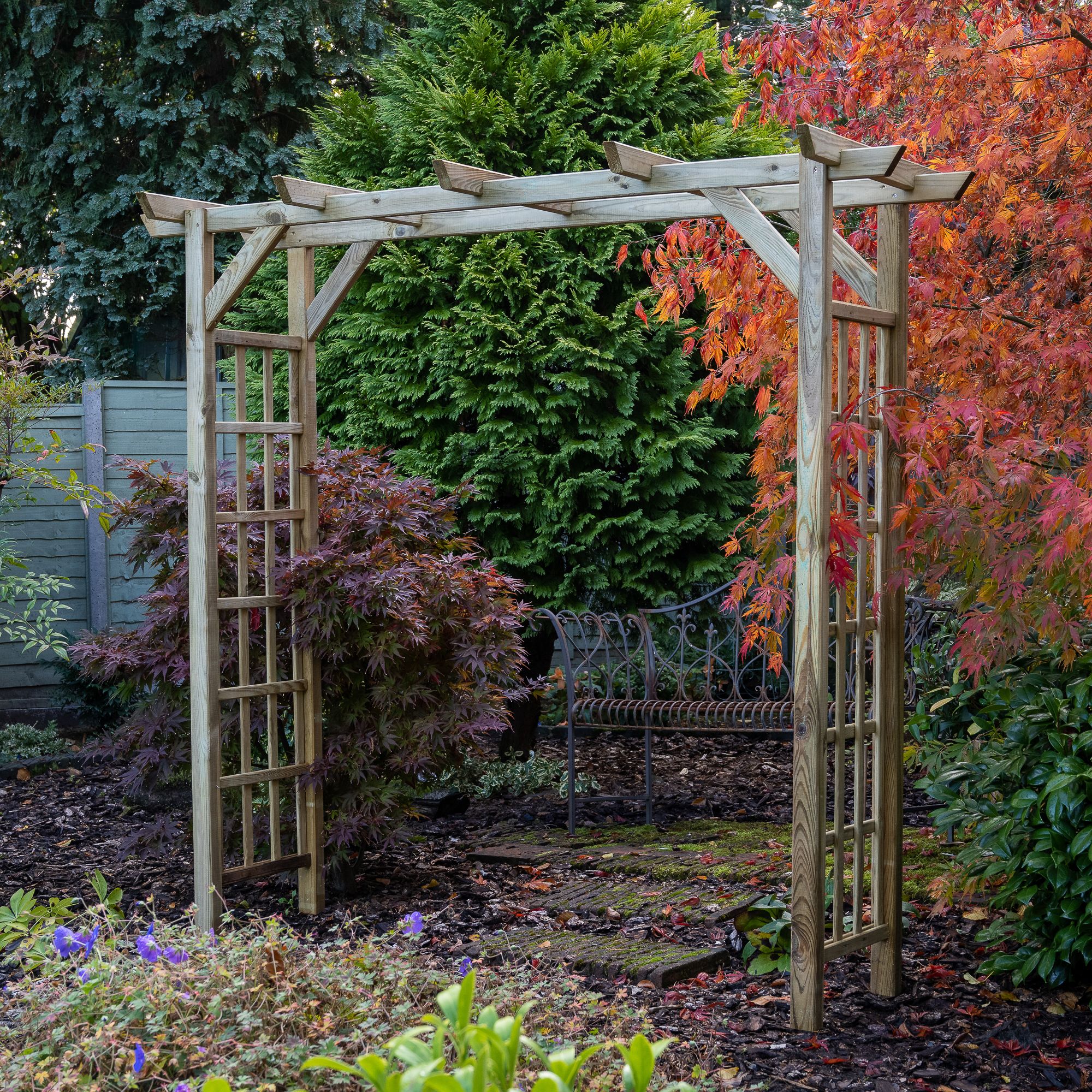 Forest Garden Classic flat top European softwood Arch (H) 213cm x (W) 210cm