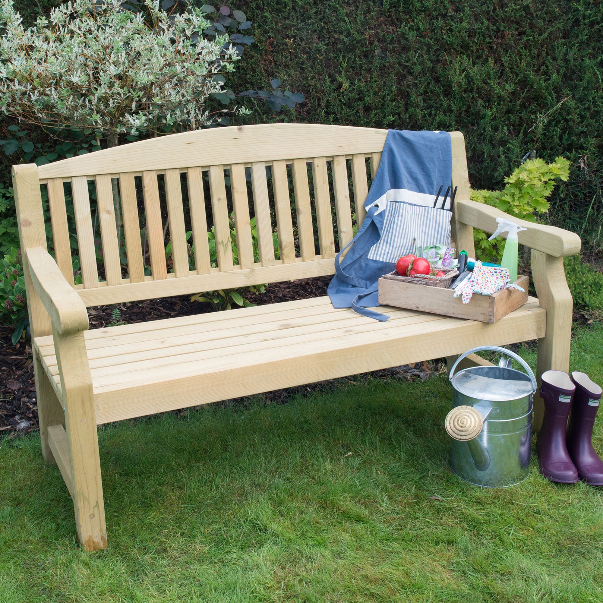 White garden bench deals b&q