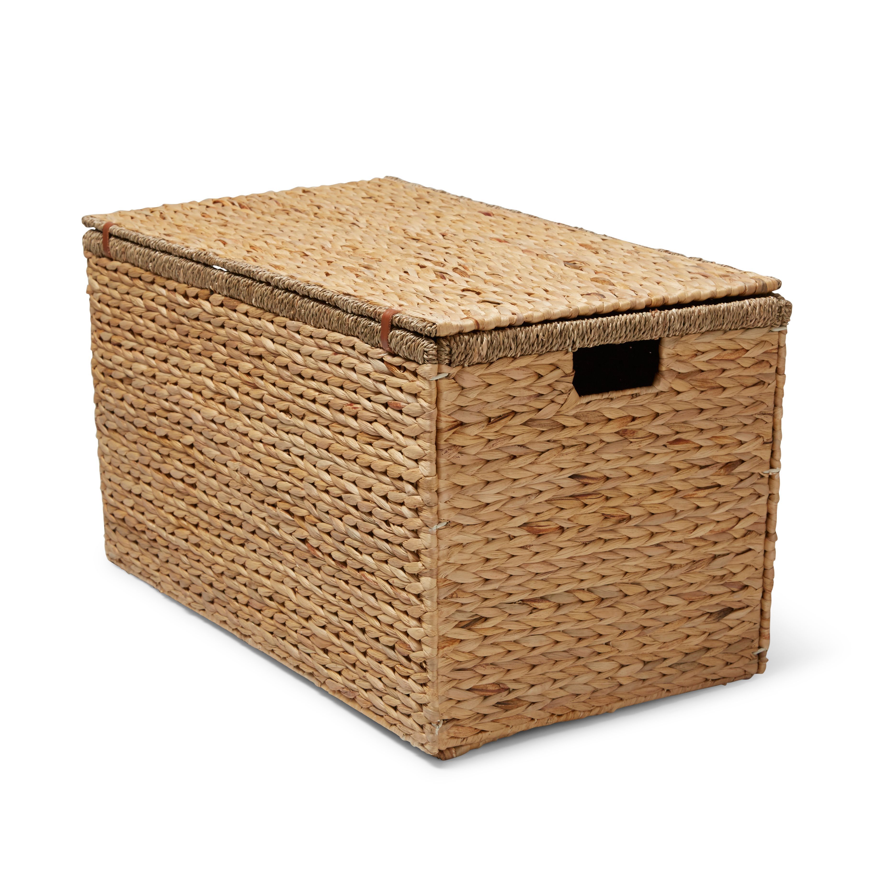 Seagrass blanket outlet box