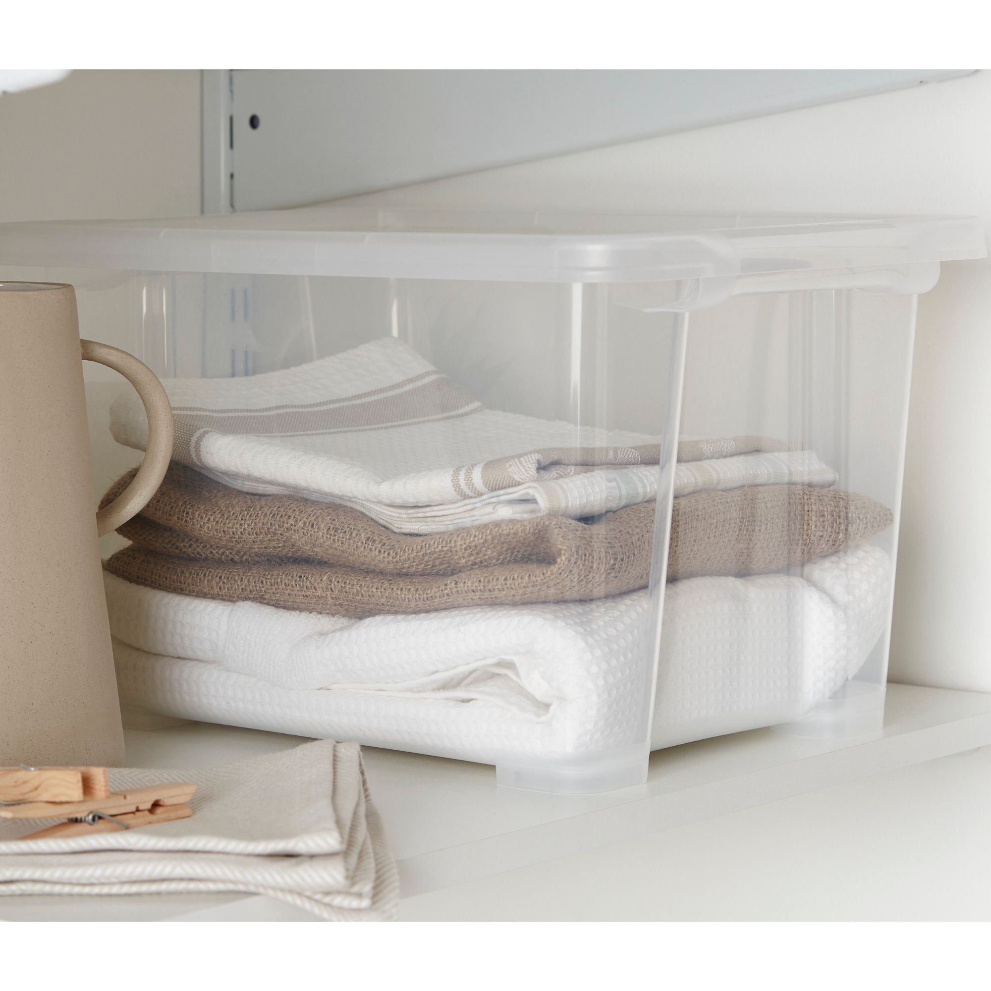 Form Kaze Clear 15L Small Plastic Stackable Storage box with Lid