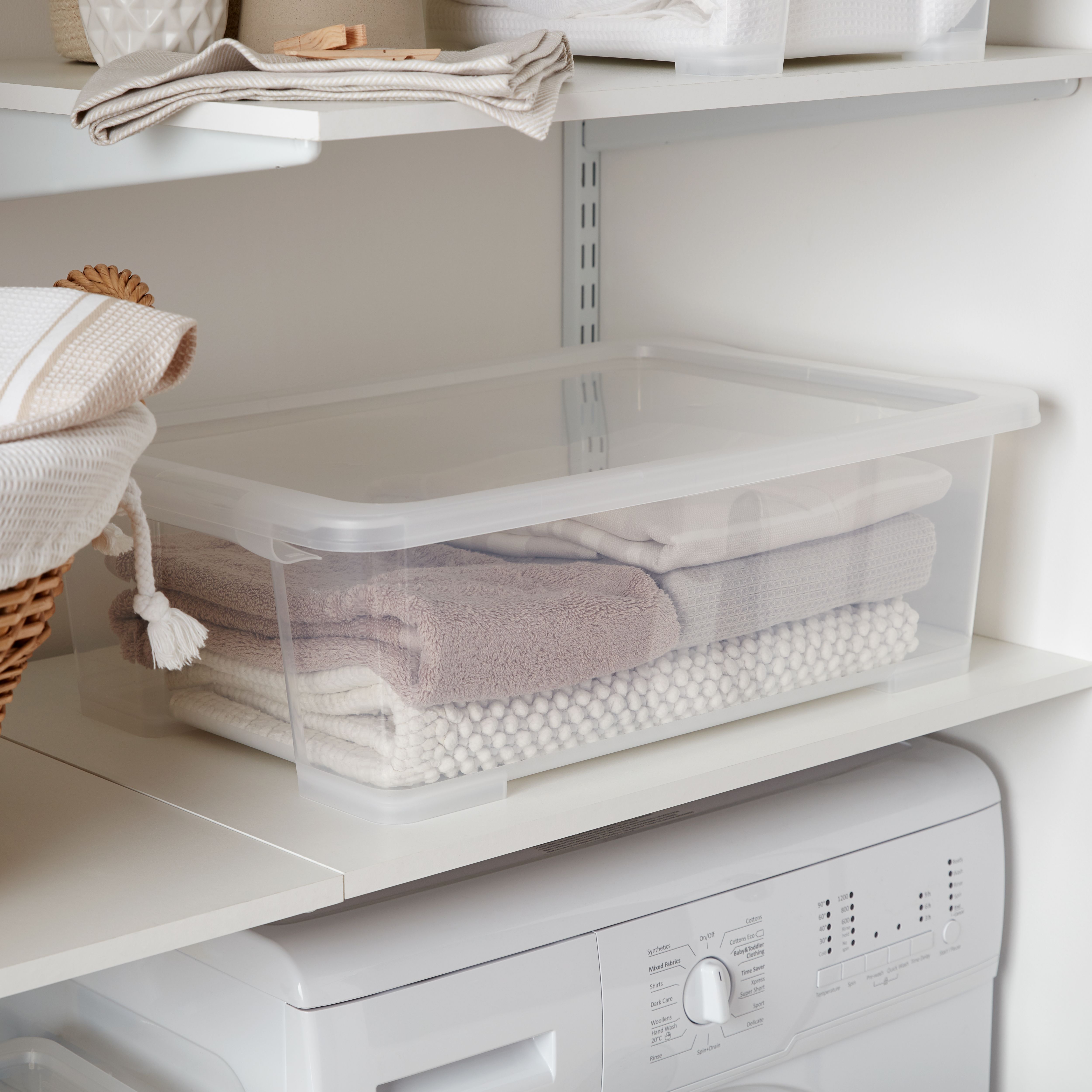 Form Kaze Clear 29L Plastic Stackable Storage box & Lid, Pack of 3