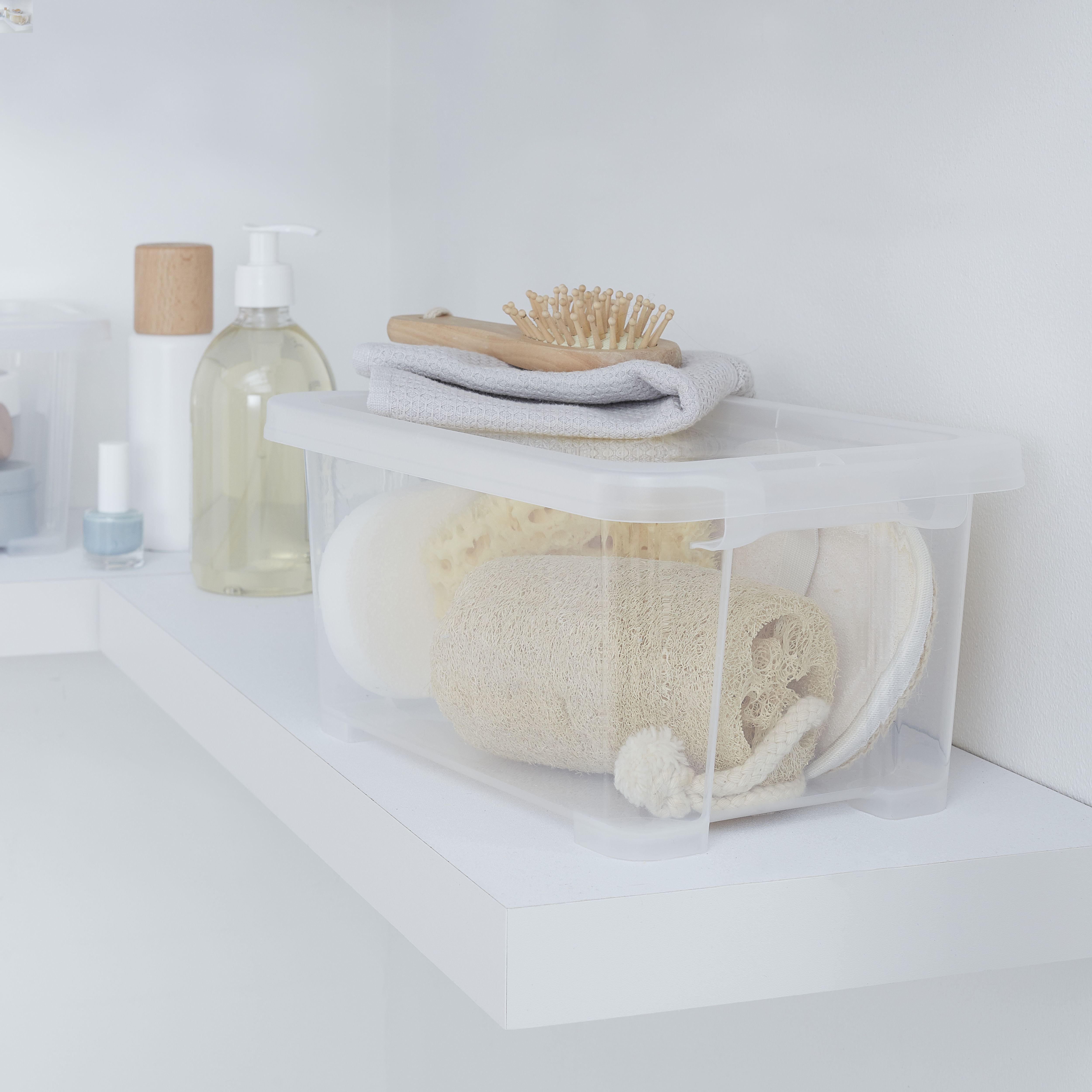 Form Kaze Clear 3L XXS Plastic Stackable Storage box with Lid