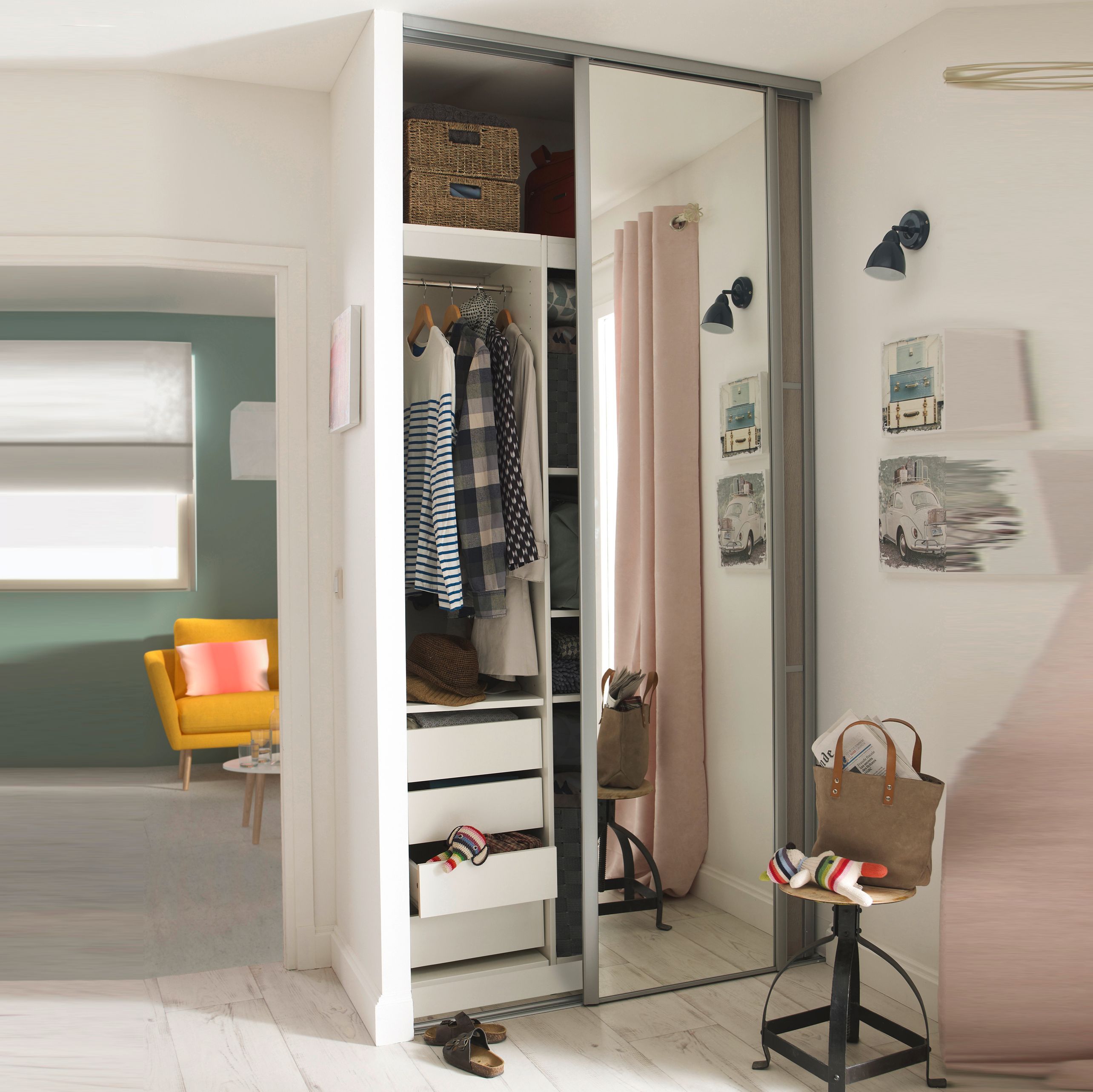 Form Perkin White Bedroom Storage unit (H)2000mm (W)1600mm (D)480mm