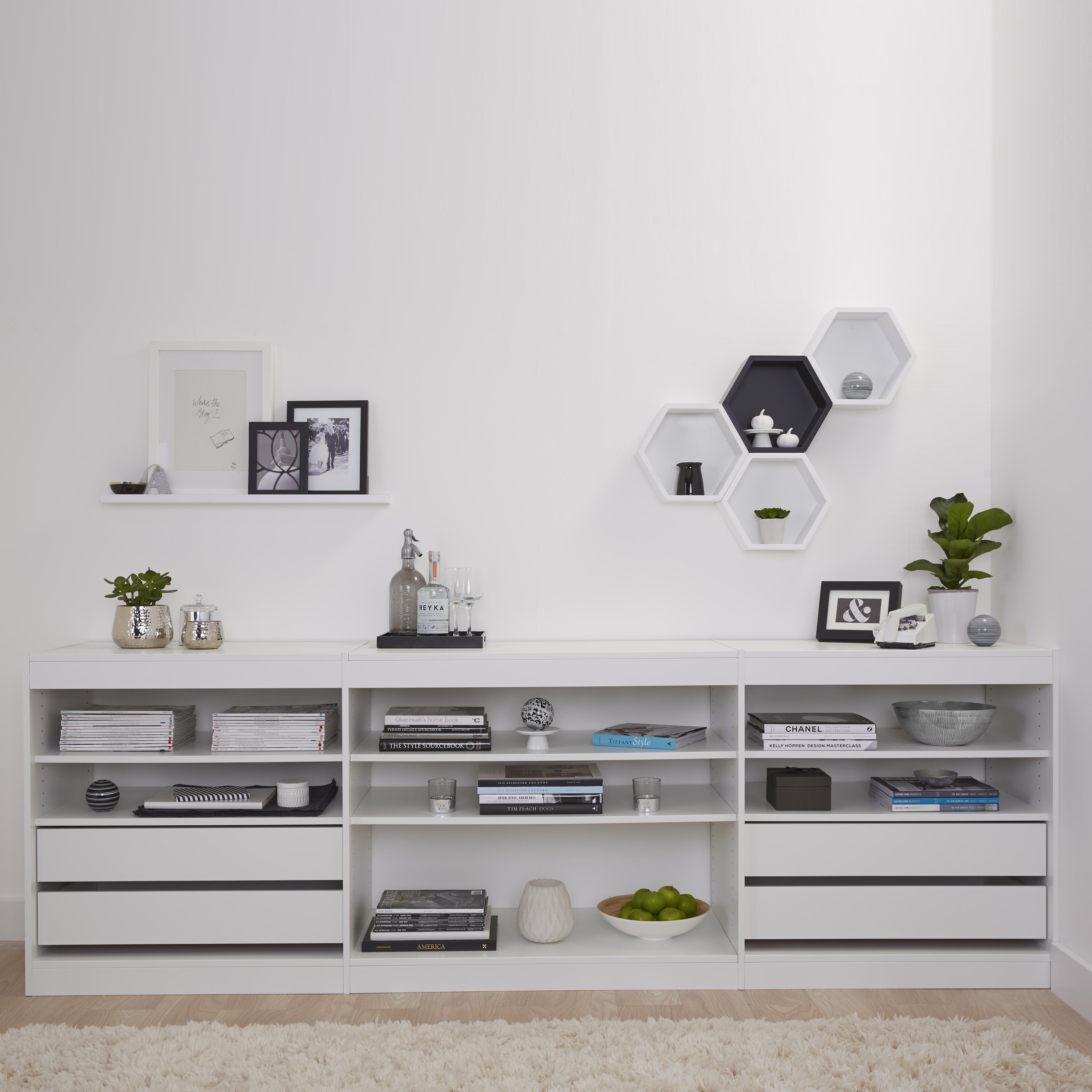 Form Perkin White Bedroom storage unit kit (H)856mm (W)2600mm (D)480mm