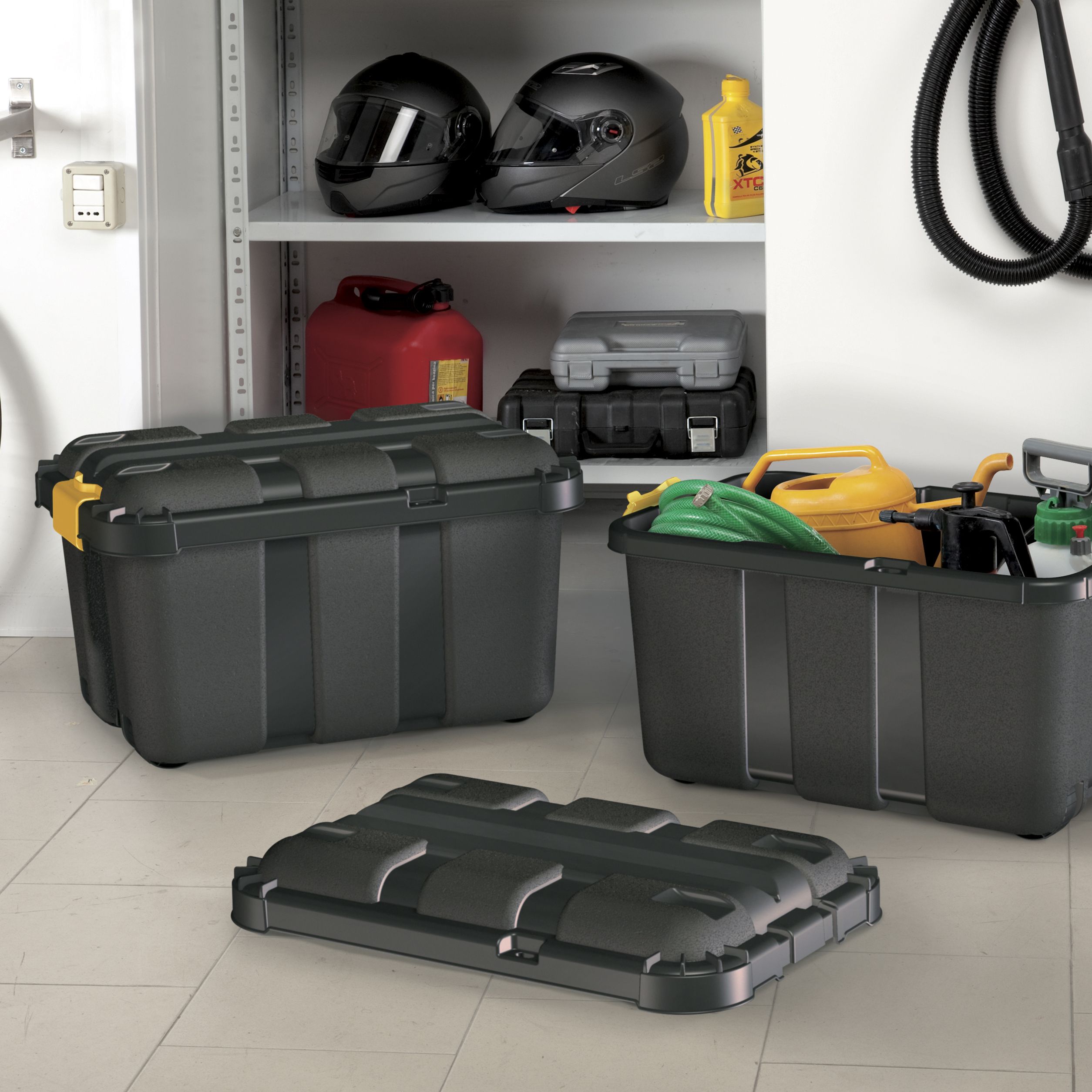 Form Skyda Heavy duty Black 49L Plastic Wheeled Storage