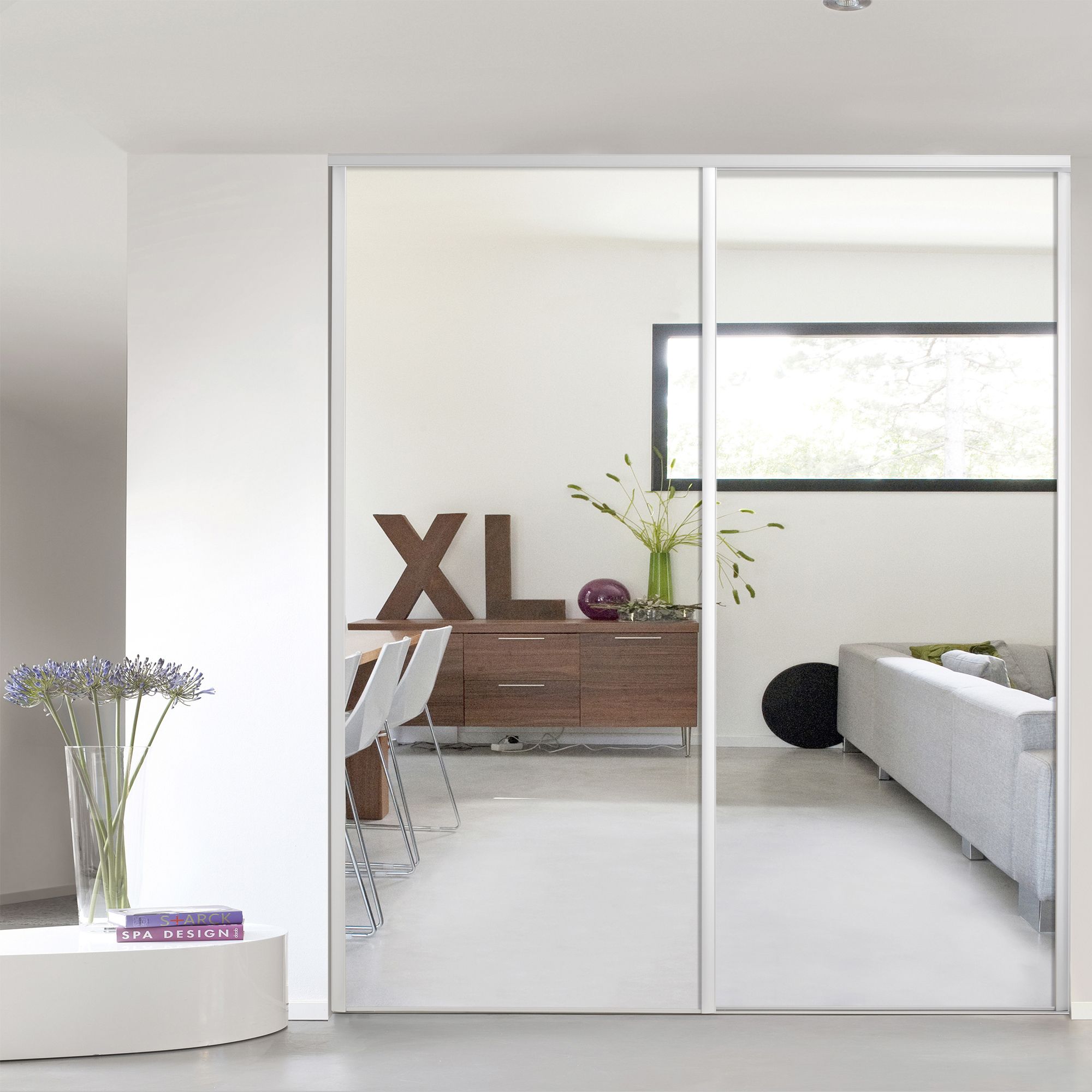 Form Valla Mirrored Single panel Sliding wardrobe door, (H)2500mm (W) 922mm