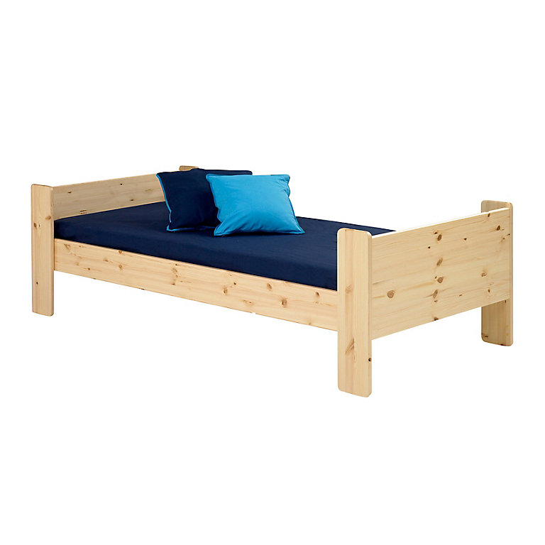 Form Wizard Pine Effect Single Bed, Are Pine Bed Frames Good