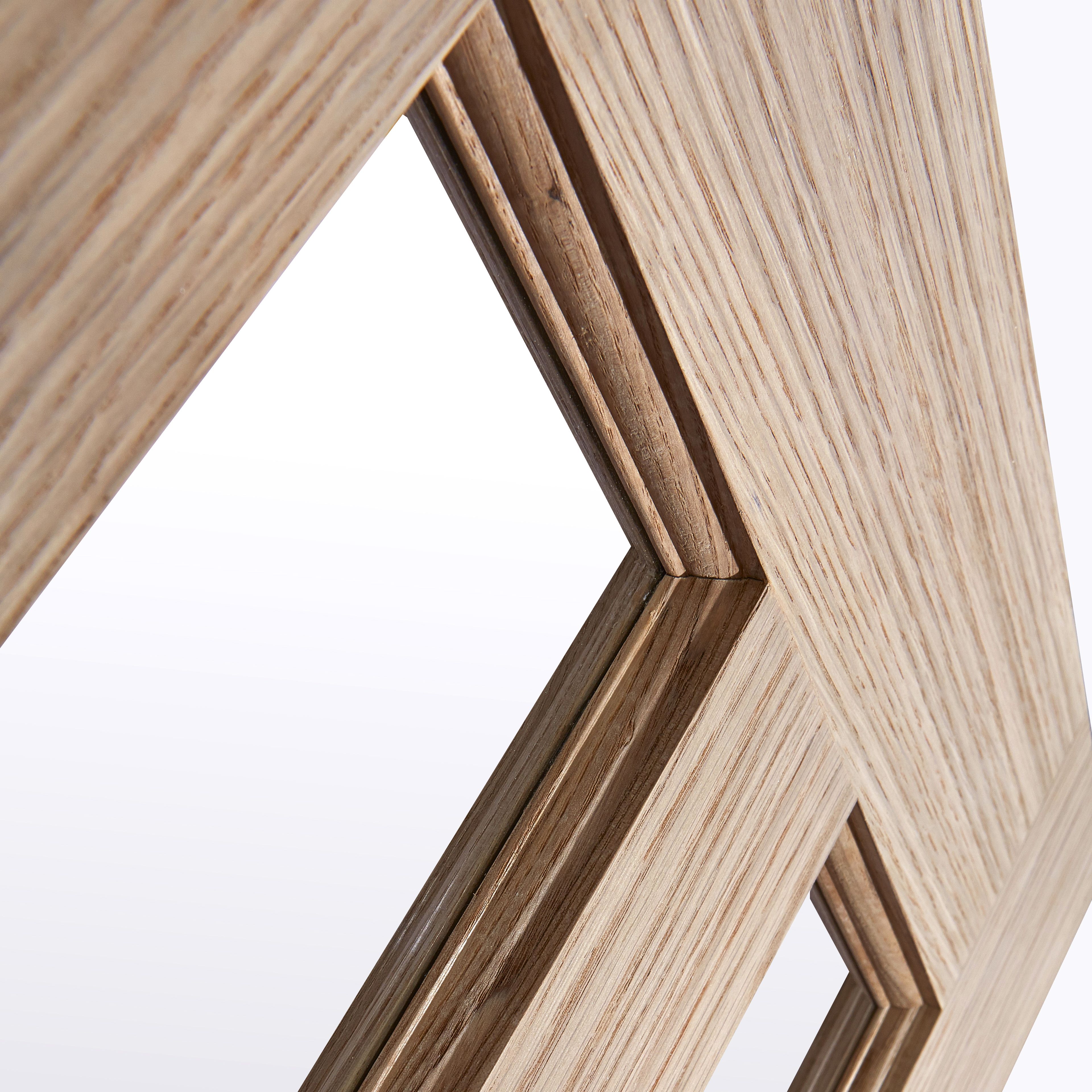 Fortia Vertical 3 Lite Obscure Glazed Contemporary Natural Oak veneer Internal Timber Door, (H)1981mm (W)838mm (T)35mm