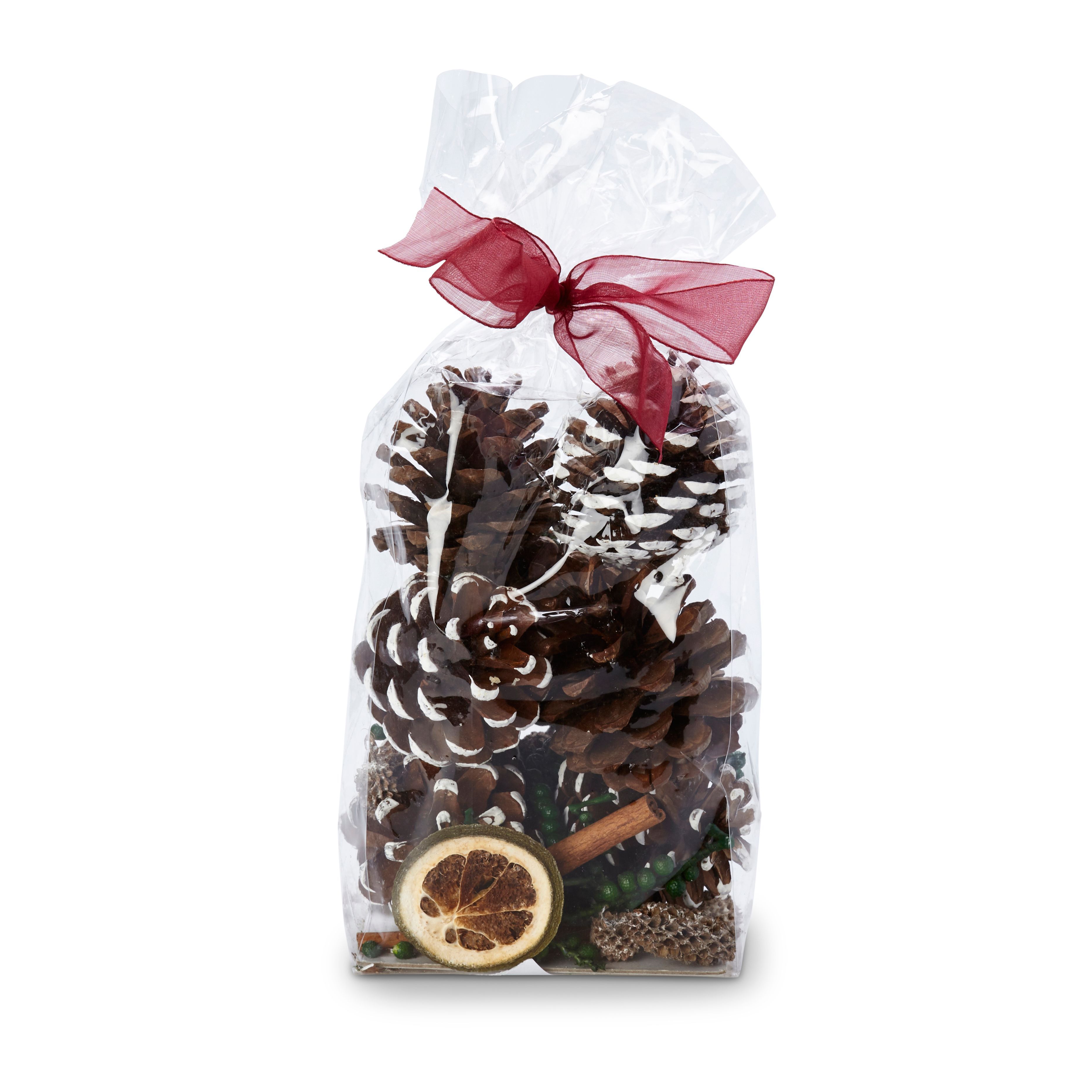 Frosted pine cones Potpourri DIY at B&Q