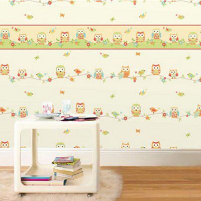 Fun4Walls Multicolour Owl Smooth Wallpaper
