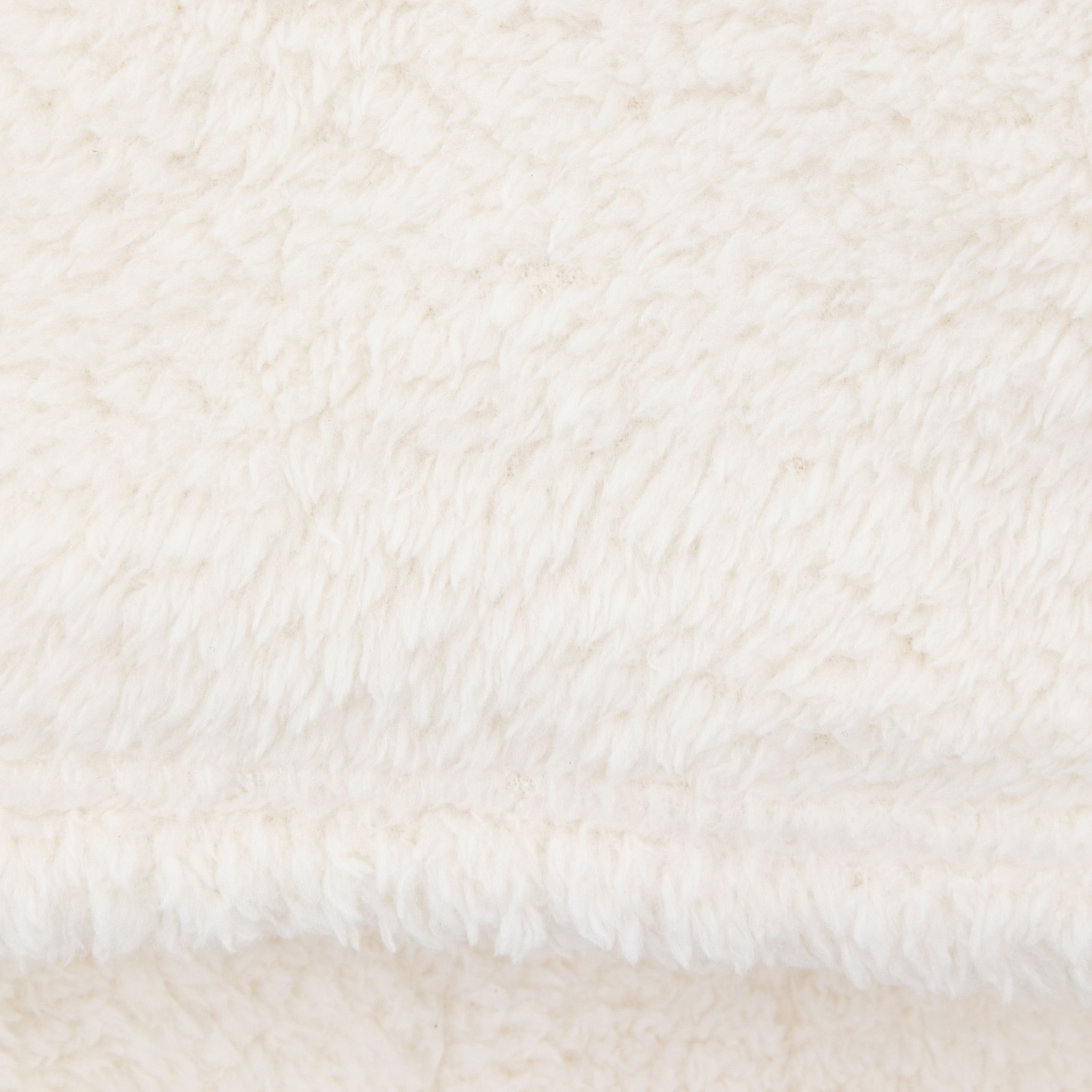 Gallery™ Cream Teddy Fleece Throw (L) 180cm x (W) 140cm