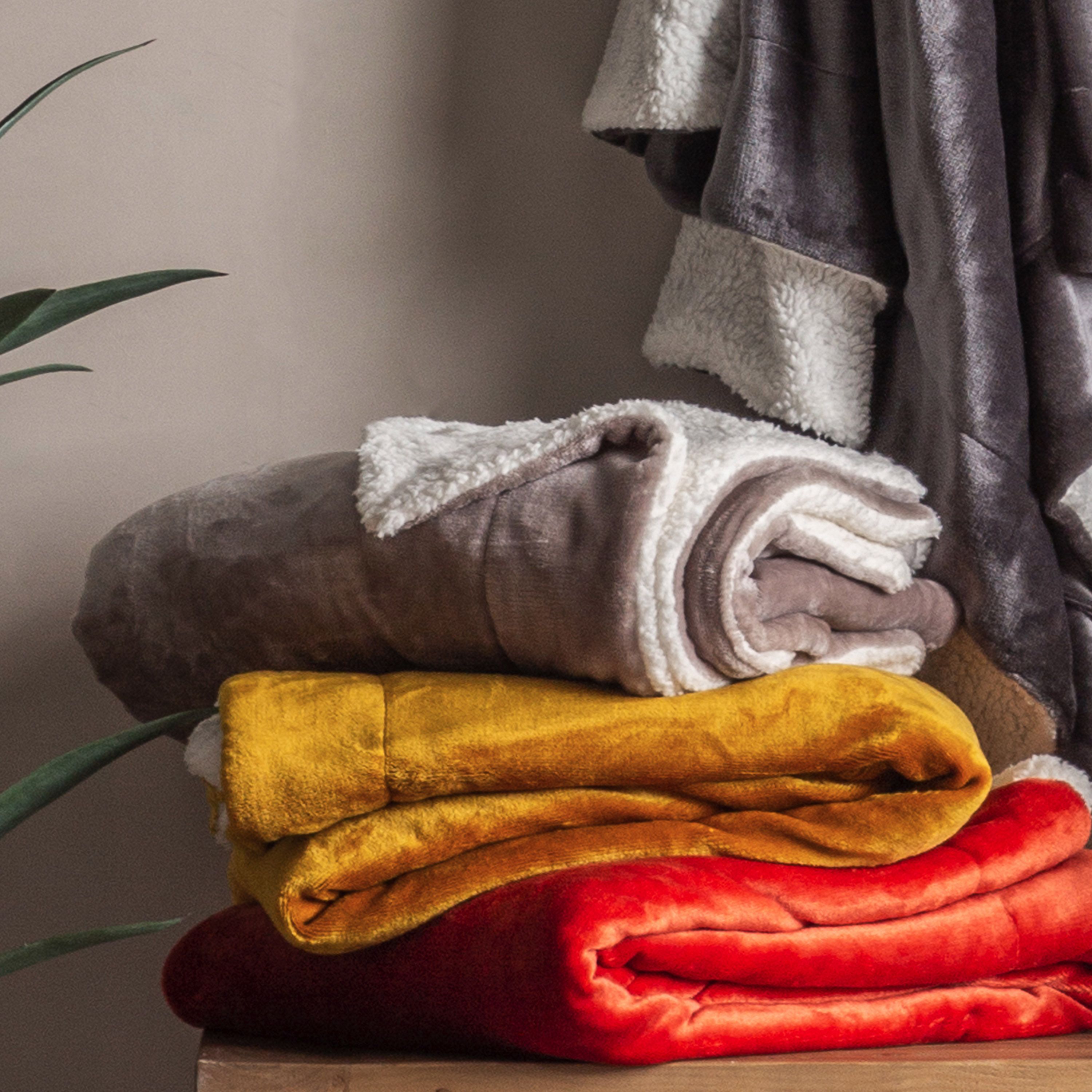 Gallery™ Sterling Taupe Plain Velvet Throw (L) 140cm x (W) 170cm