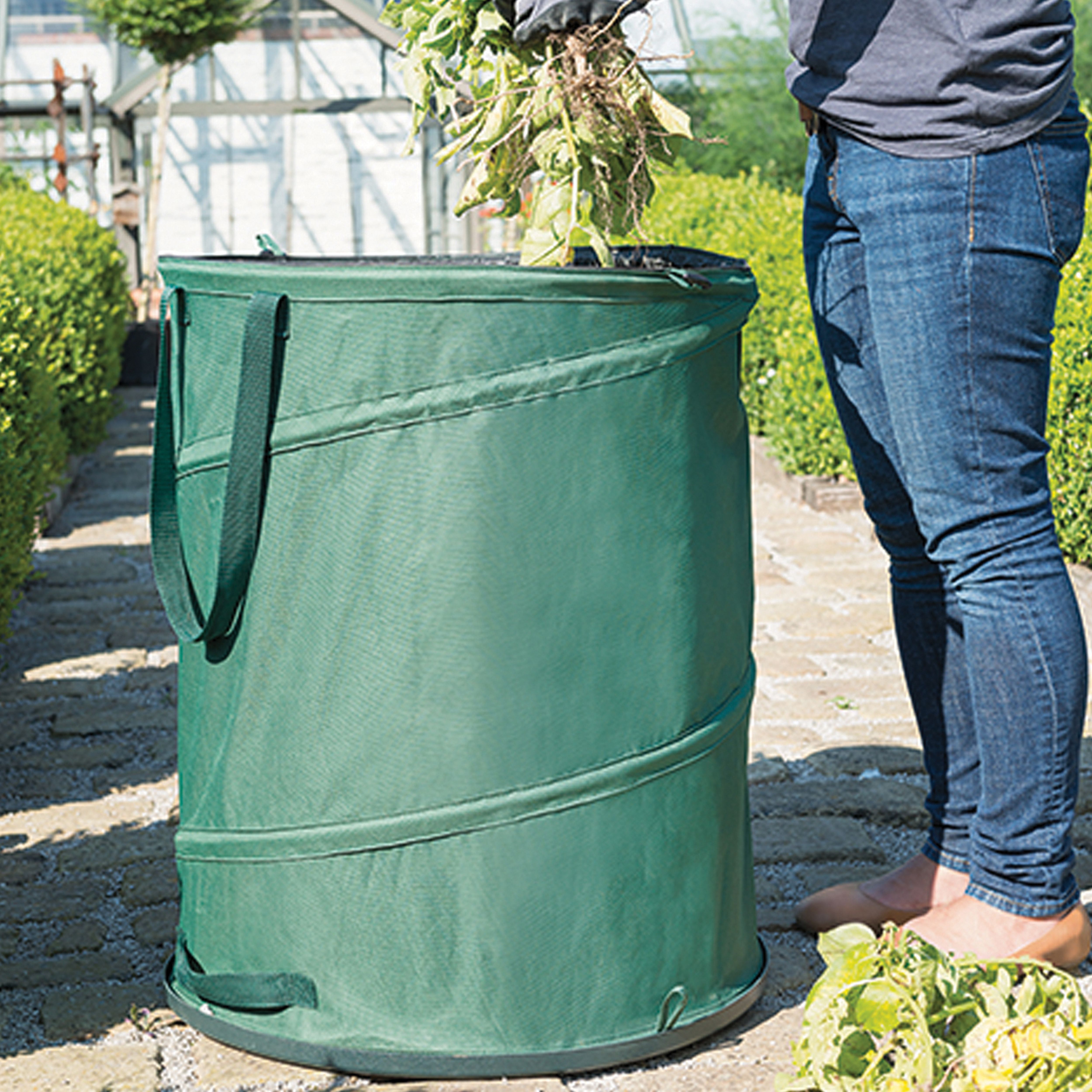 Gardman Medium duty Green Garden sack 160L DIY at B&Q