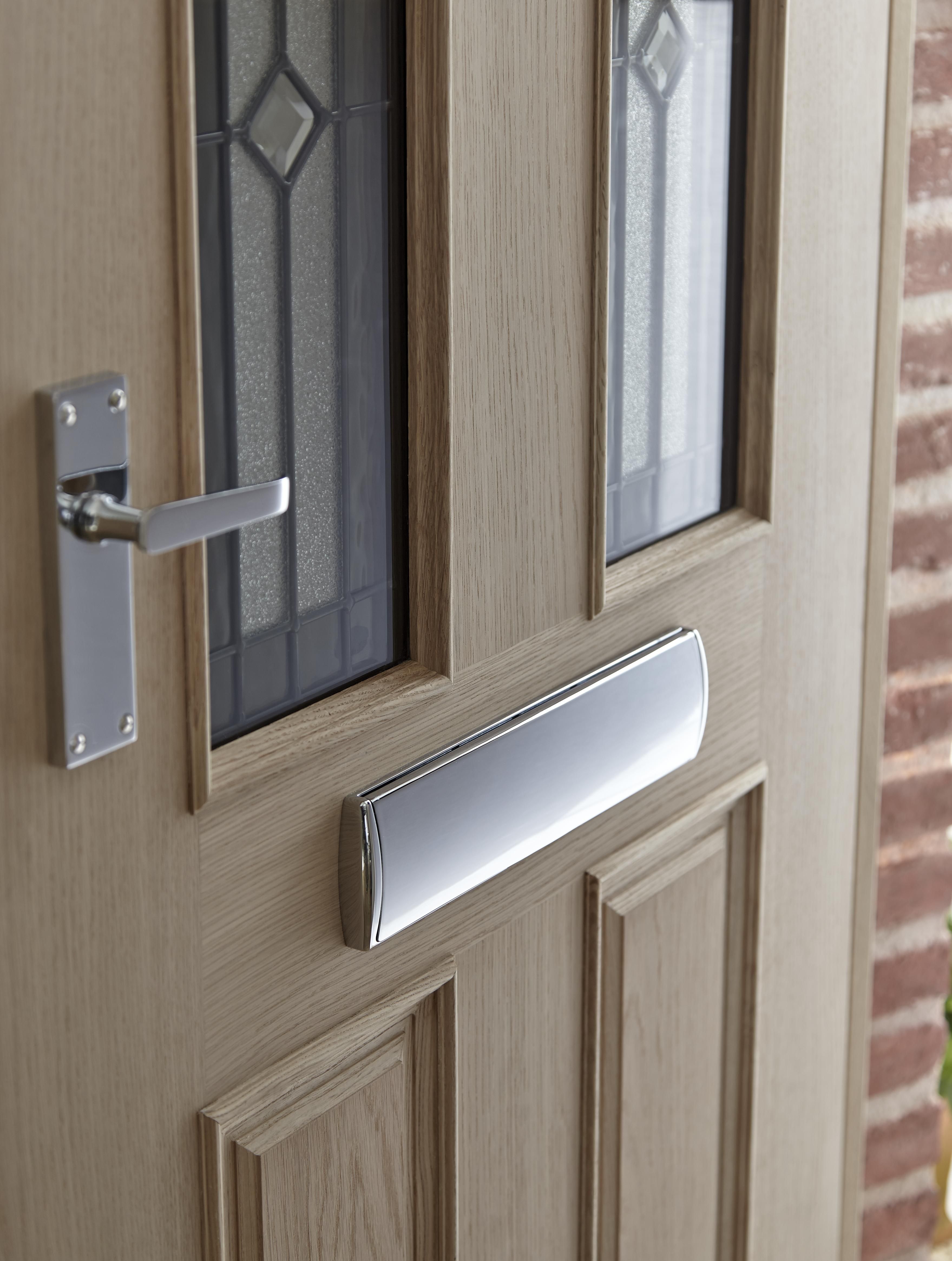 Geom 4 panel Diamond bevel Glazed Wooden White oak veneer External Front door, (H)1981mm (W)762mm