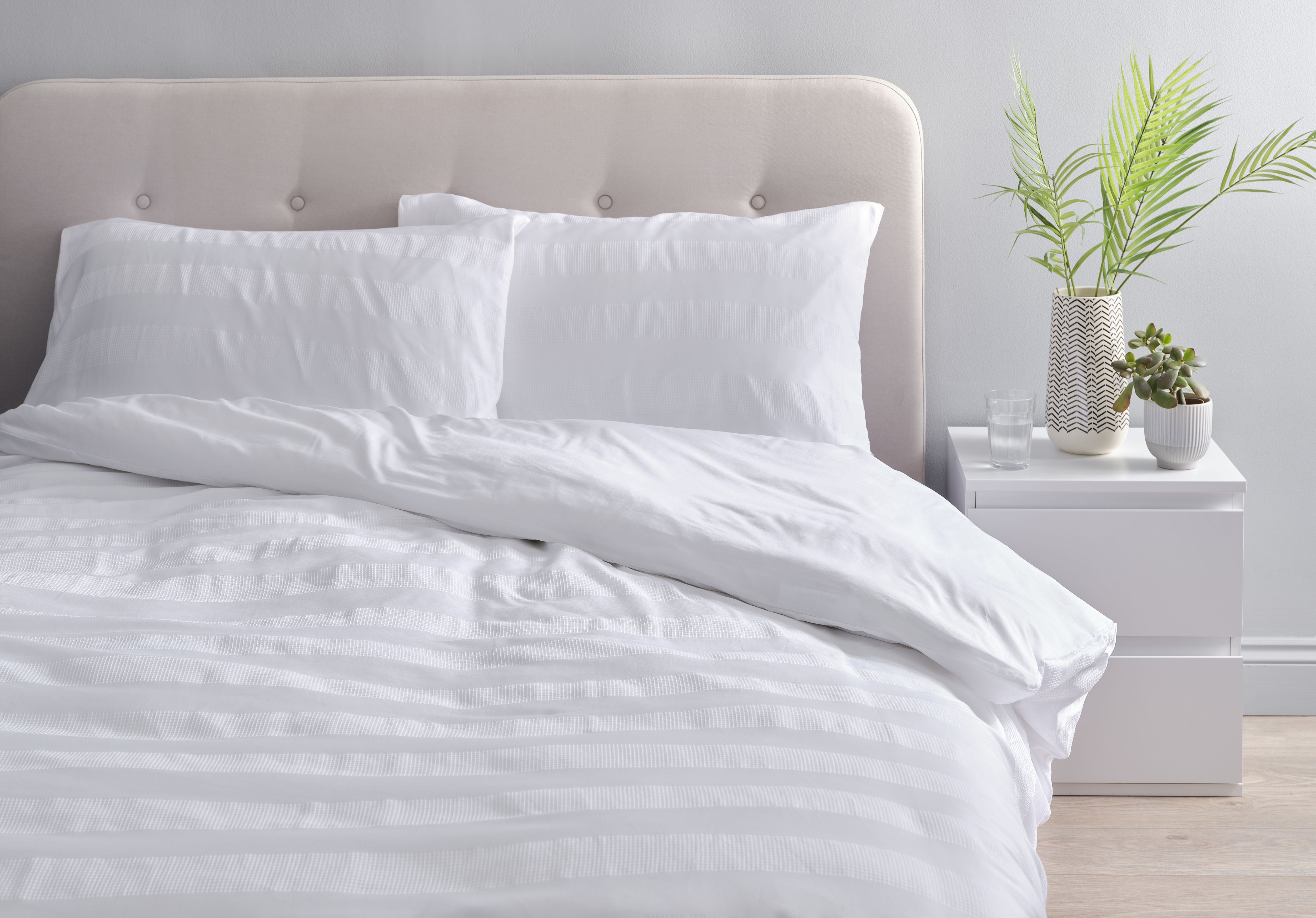 Georgia Striped White Double Duvet cover & pillow case set