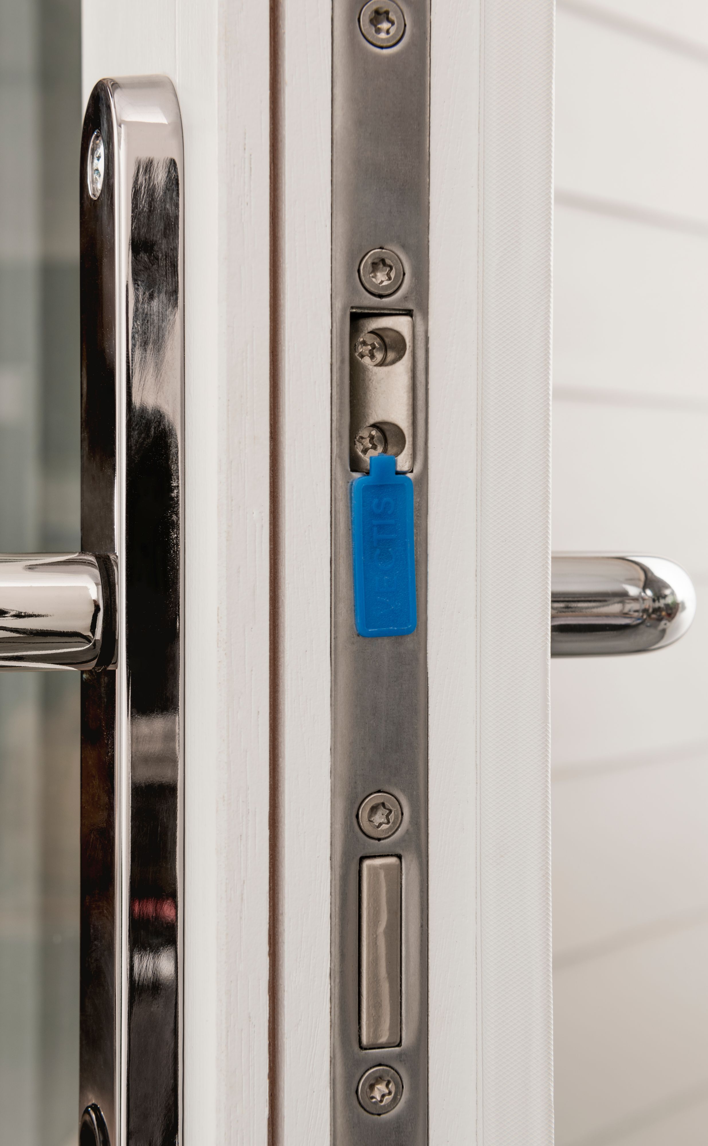 Glazed White Timber External 3 Folding Patio door, (H)2094mm (W)2094mm