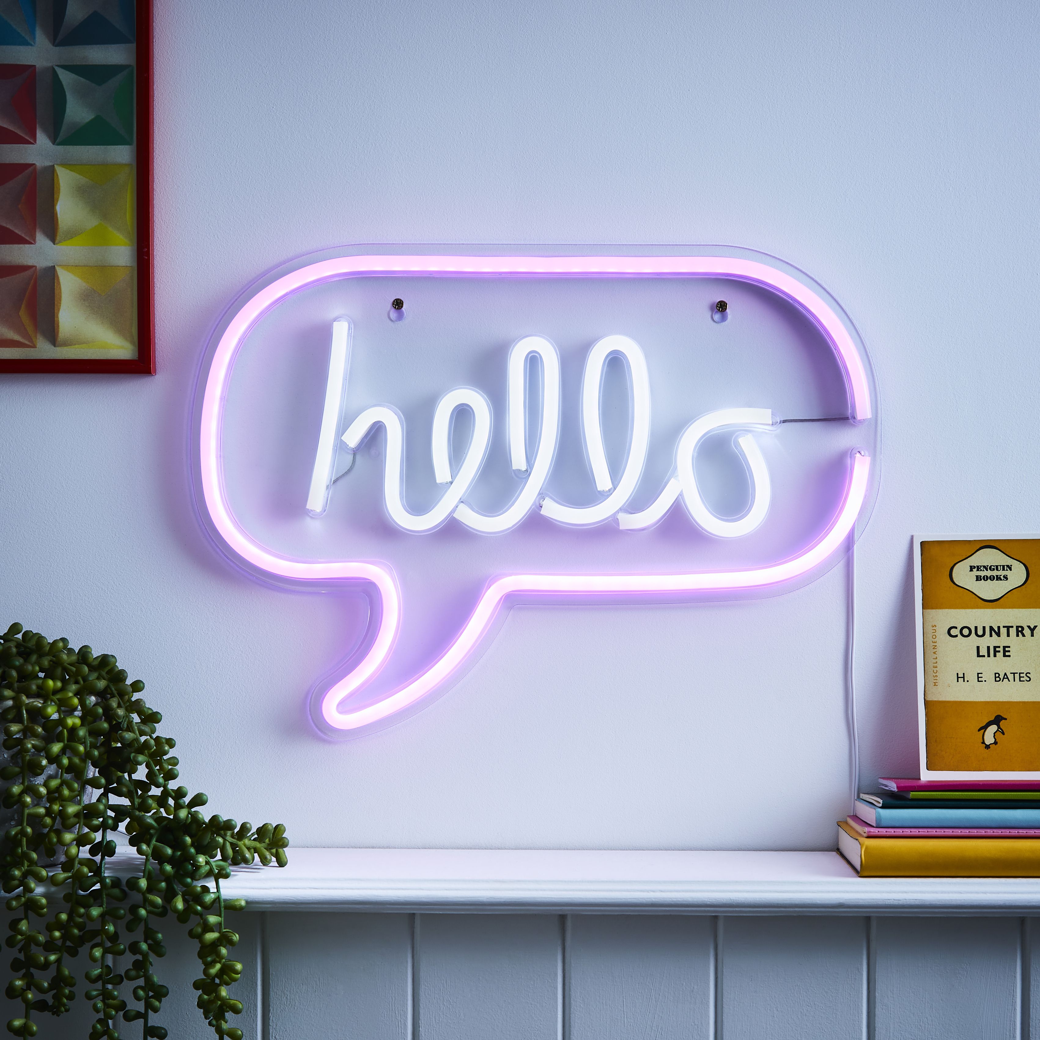 glow-oran-neon-hello-matt-pink-wired-led-wall-light~5020024902512_02i_bq