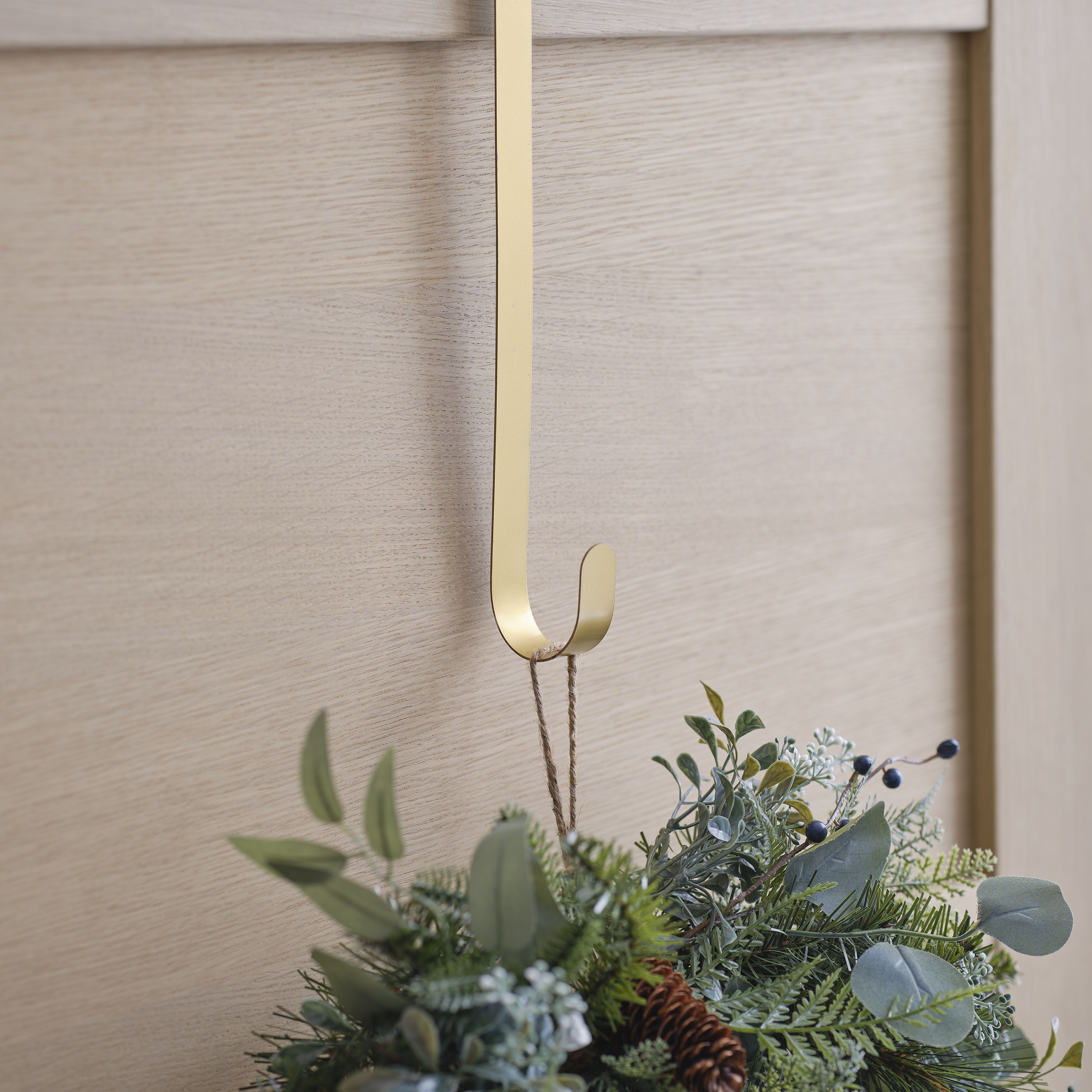 Gold effect Square Christmas Wreath hanger