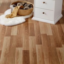 Goldcoast Natural Gloss Oak effect Laminate Flooring Sample