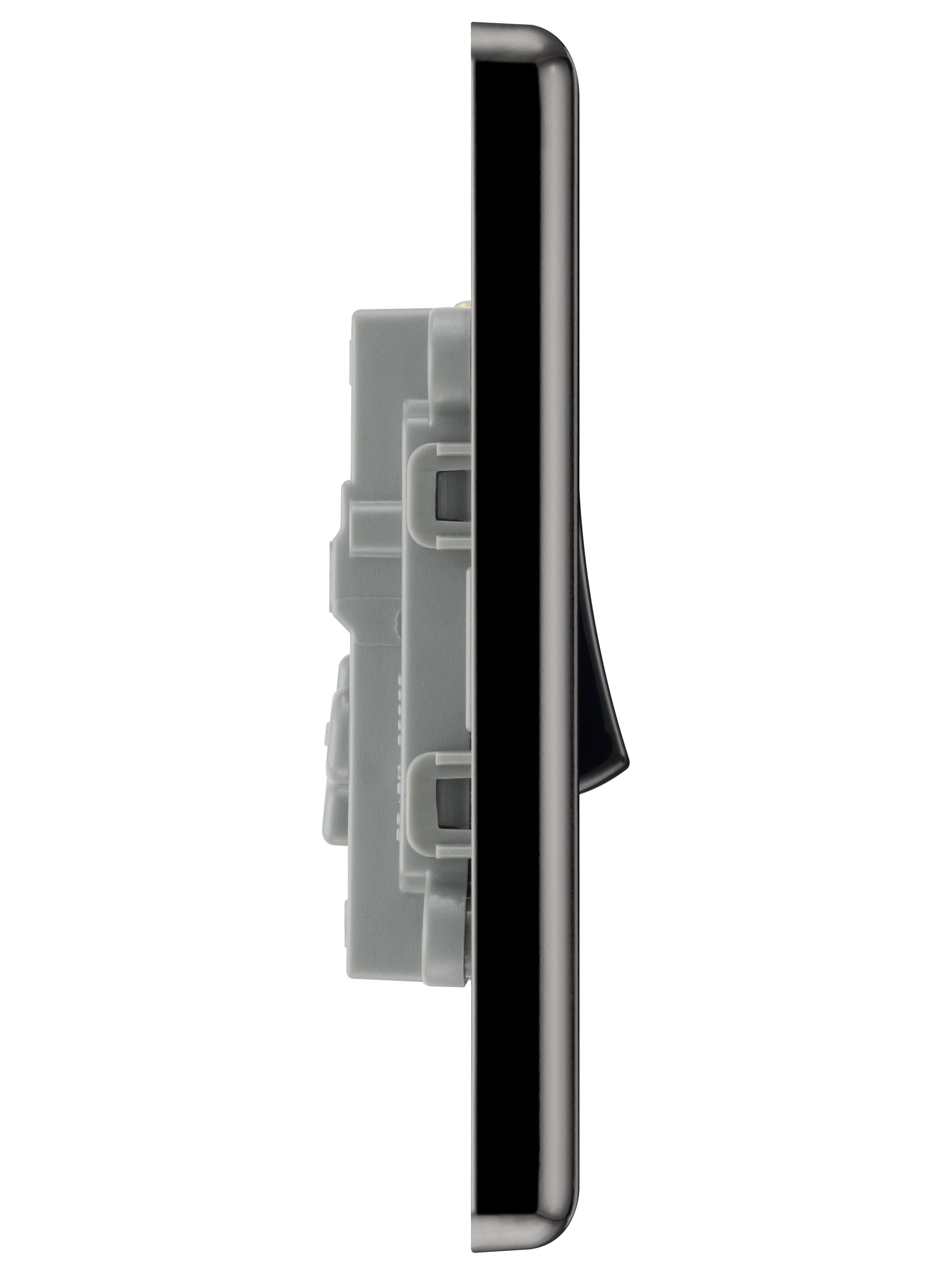 GoodHome 20A Single 2 way Screwed Intermediate switch Gloss Black Nickel effect - 5