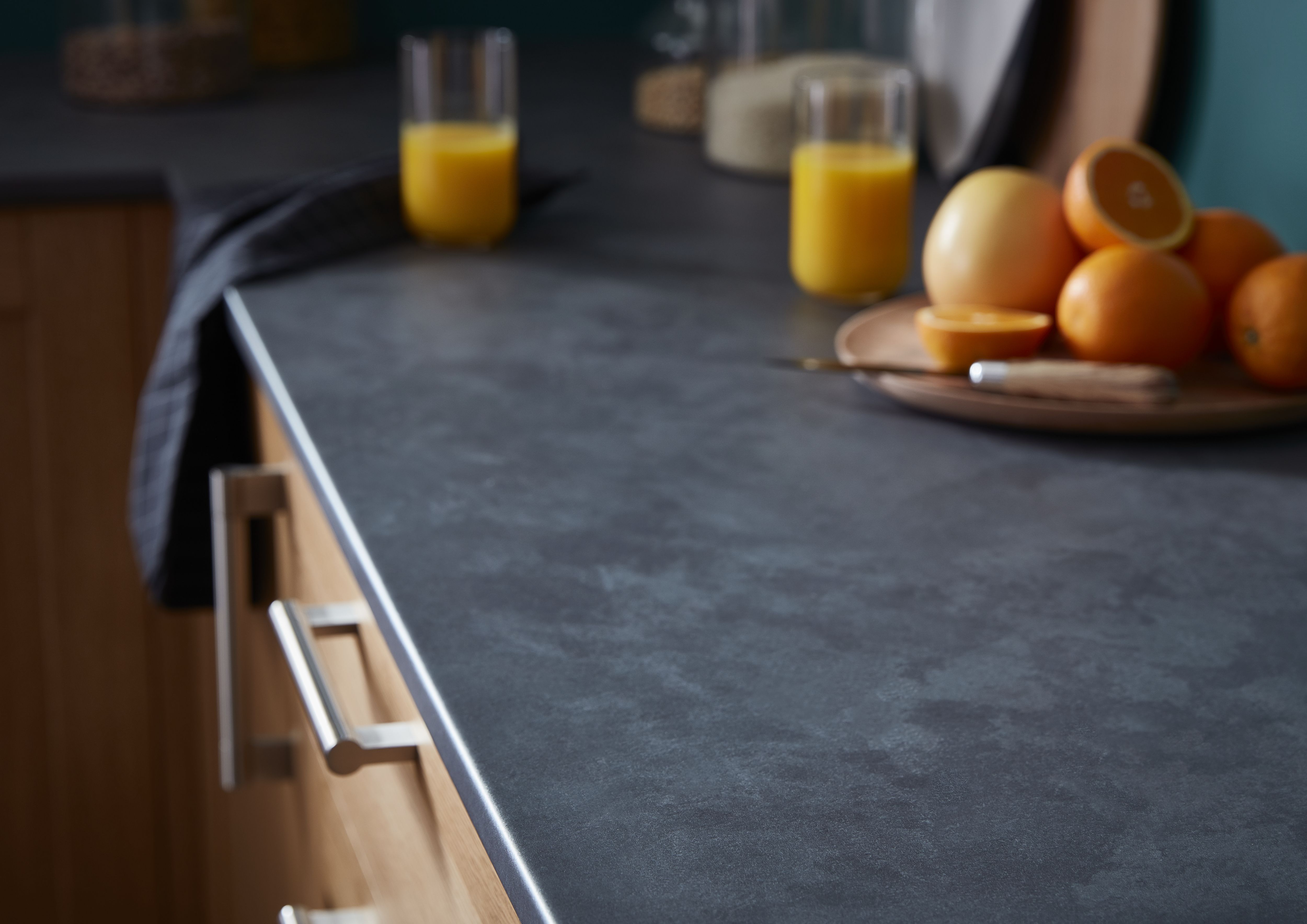 Goodhome 22mm Matt Grey Slate Effect Chipboard And Laminate Post Formed Kitchen Worktop L3000mm 2440