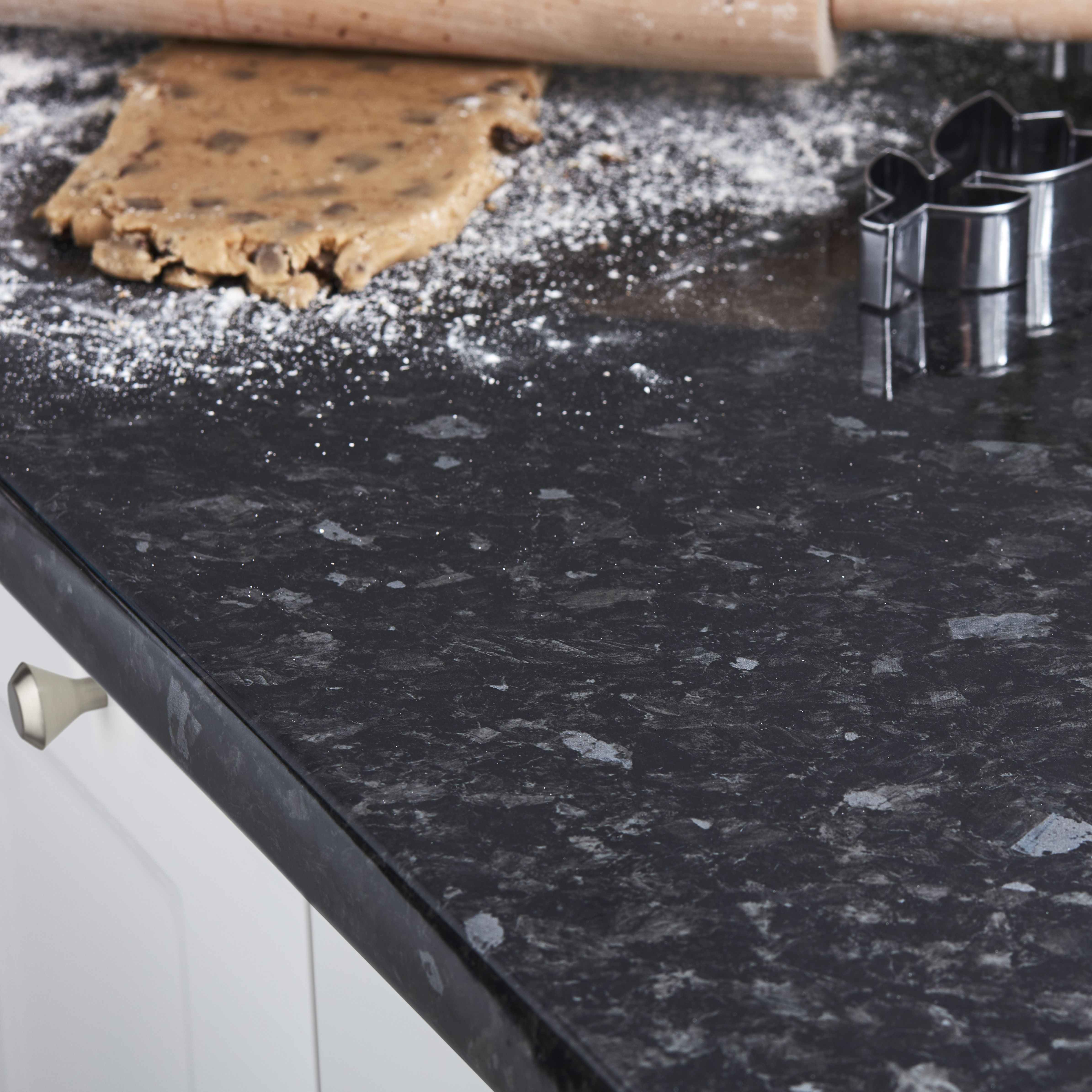 Goodhome 38mm Kabsa Gloss Black Granite Effect Laminate Particle Board Post Formed Kitchen Worktop L 3000mm Diy At B Q
