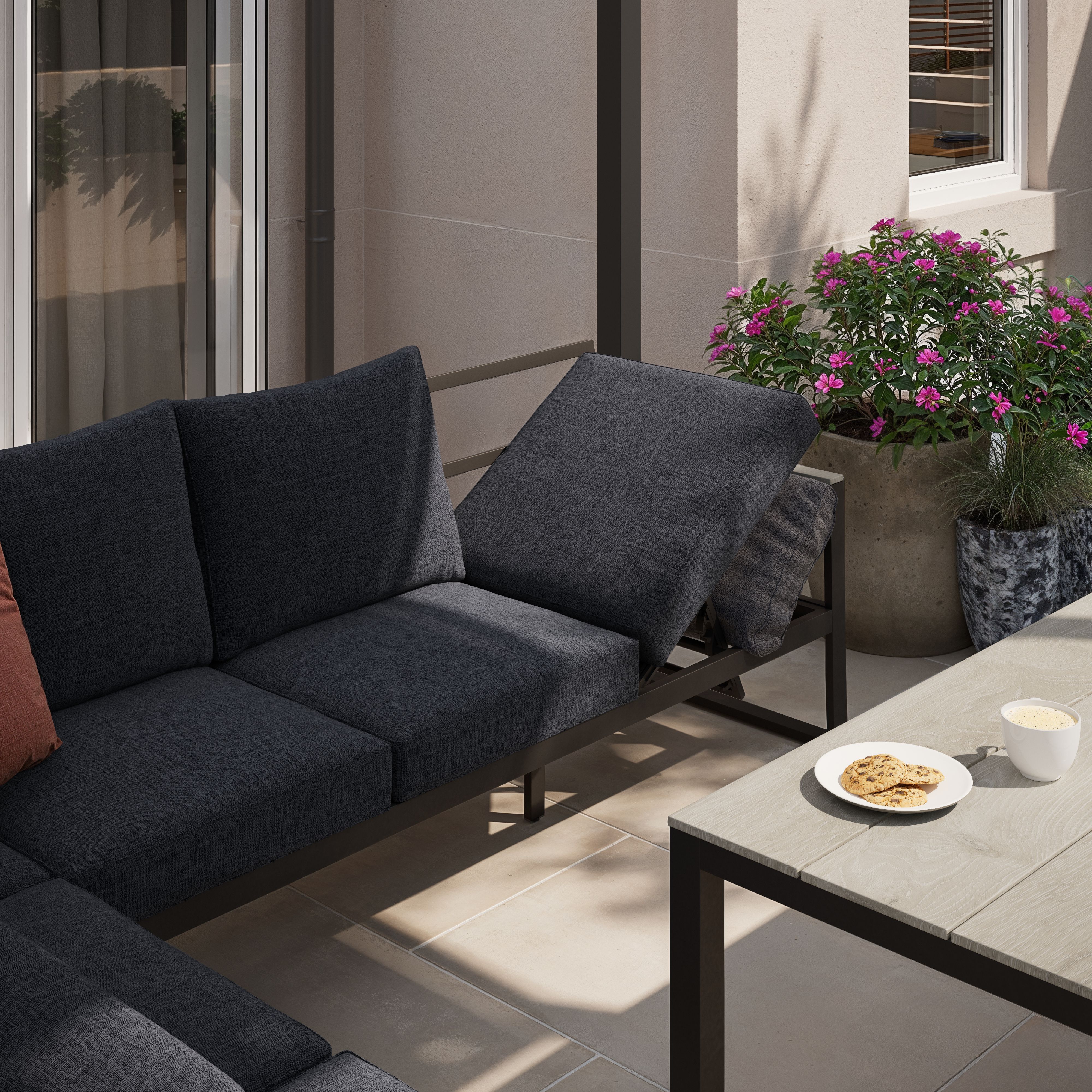 GoodHome Aconite Black Metal 8 Seater Corner Dining set