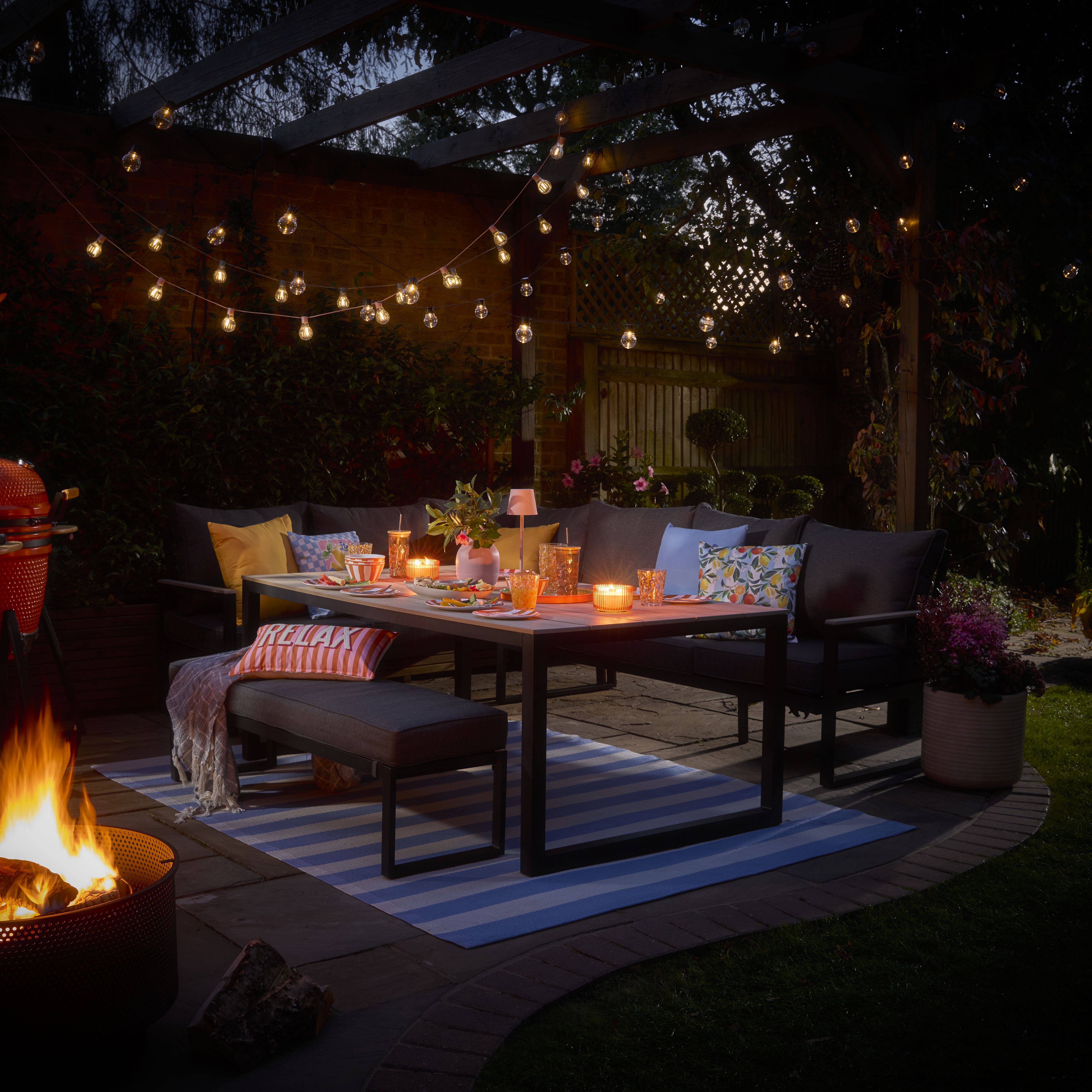 GoodHome Aconite Black Metal 8 Seater Corner Dining set