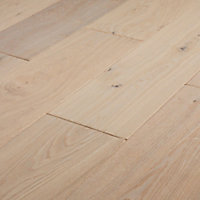 GoodHome Agung Vintage grey Oak Real wood top layer flooring, 2.05m² Set