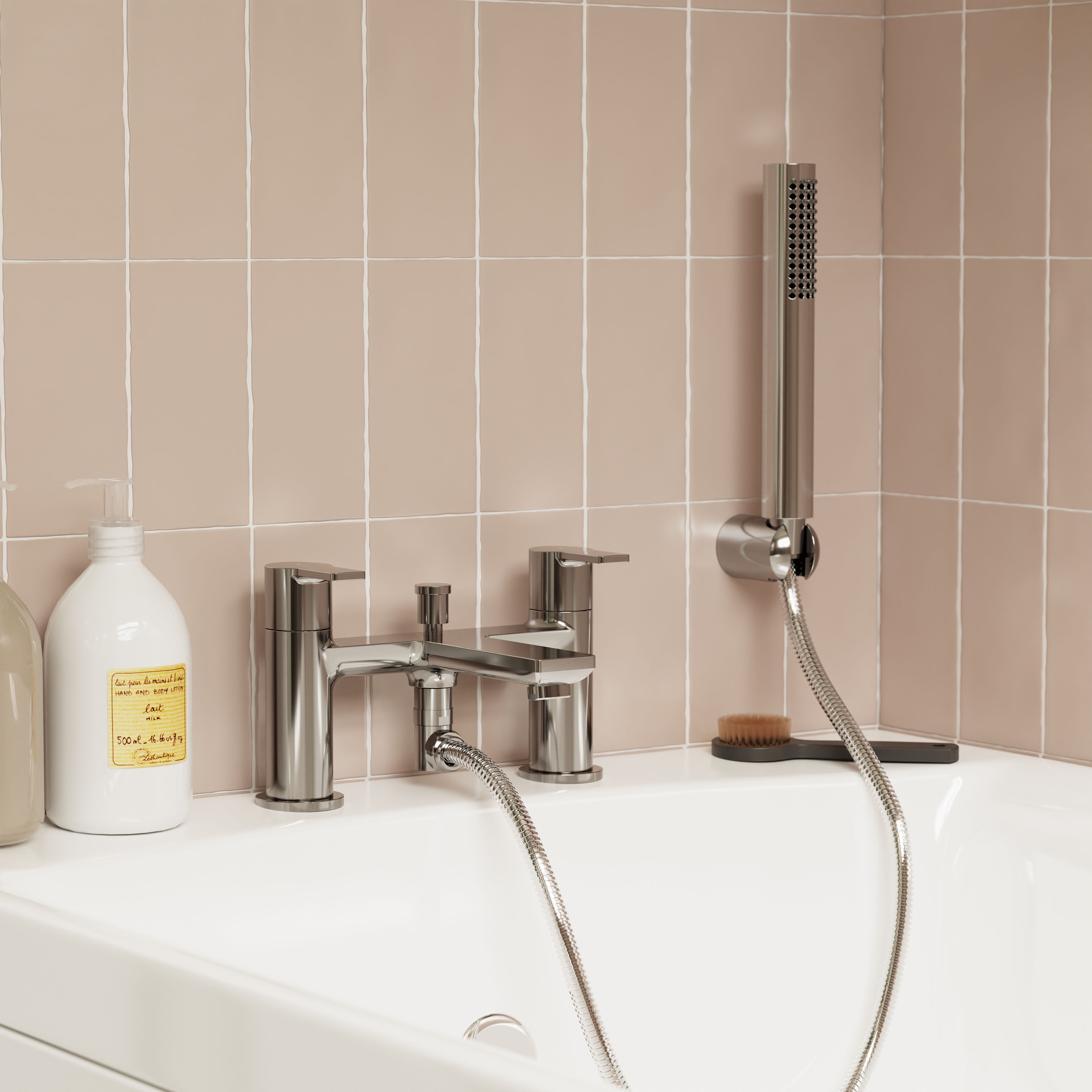GoodHome Akita Gloss Chrome effect Ceramic Deck-mounted Double Bath shower mixer tap with shower kit - 7