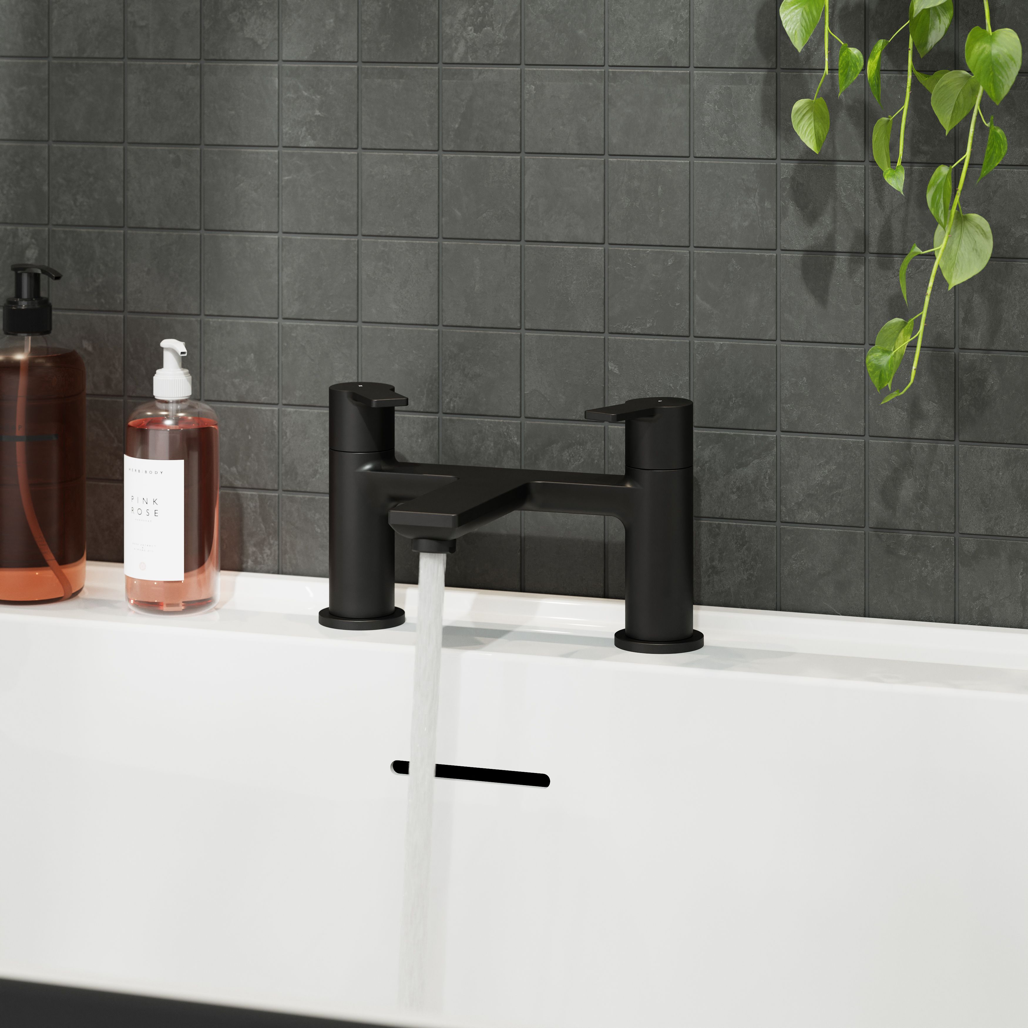 GoodHome Akita Matt Black Deck-mounted Manual Single Bath Filler Tap - 7
