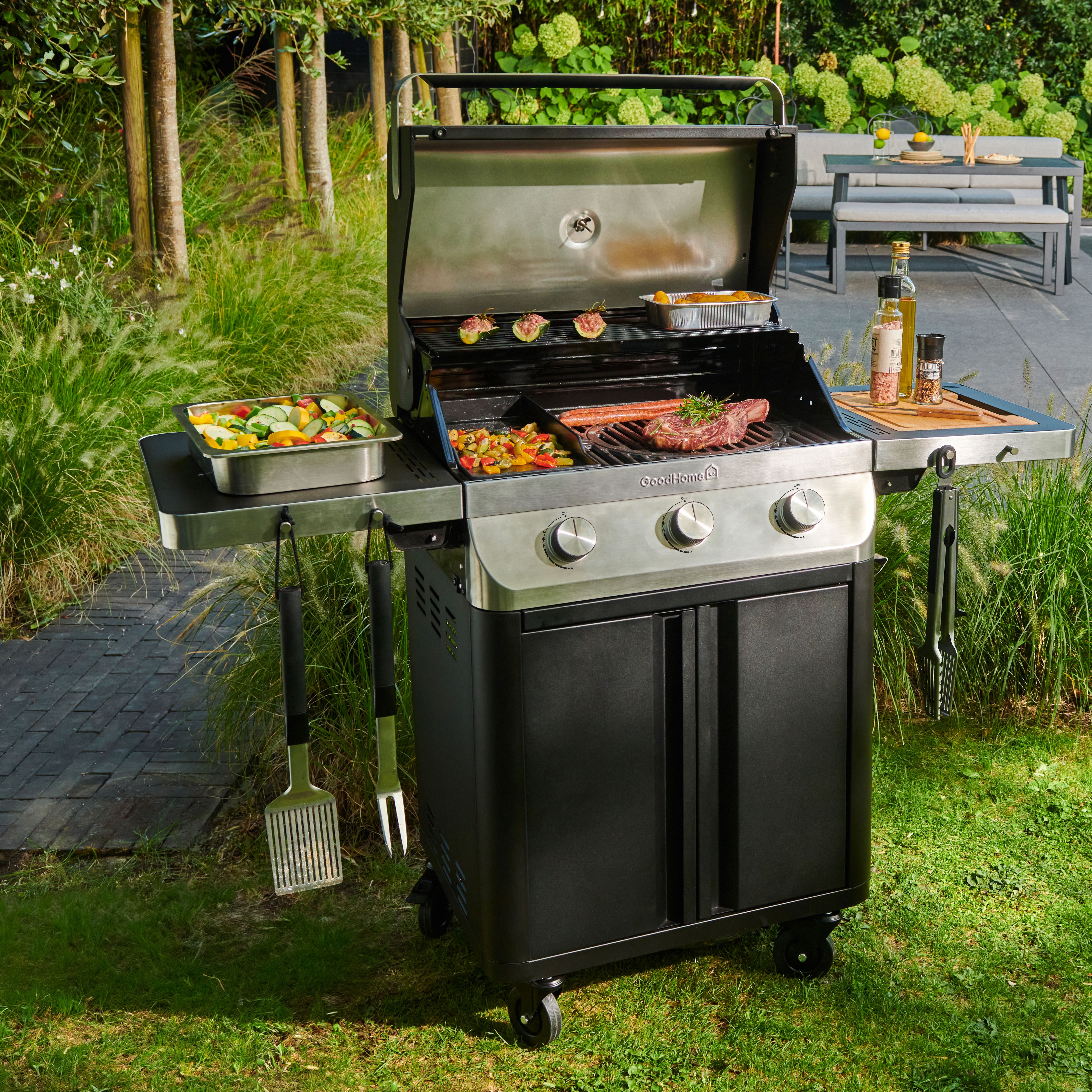 GoodHome Attaia Black 3 burner Gas BBQ