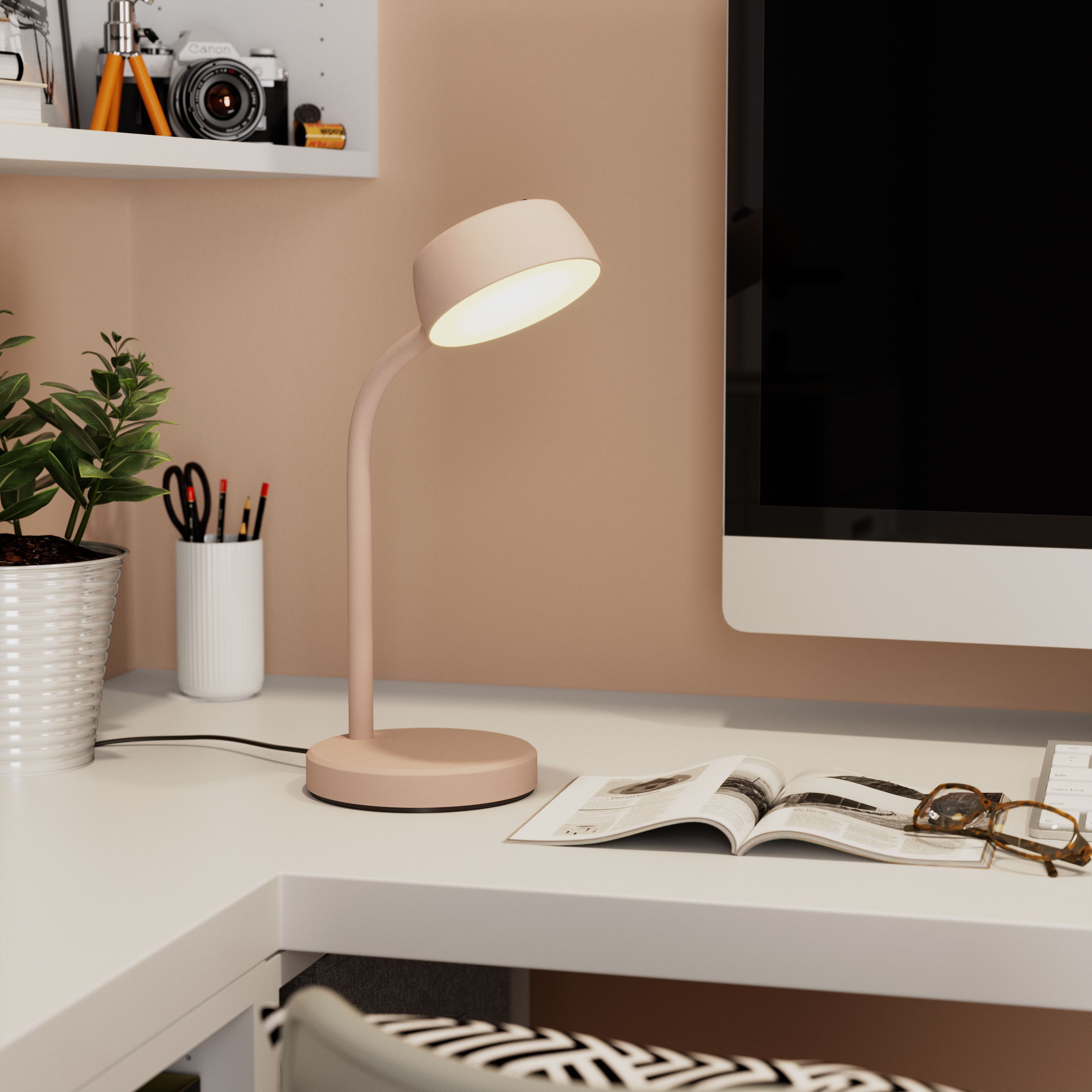 GoodHome Auklet Round Matt Pink Integrated LED Table lamp