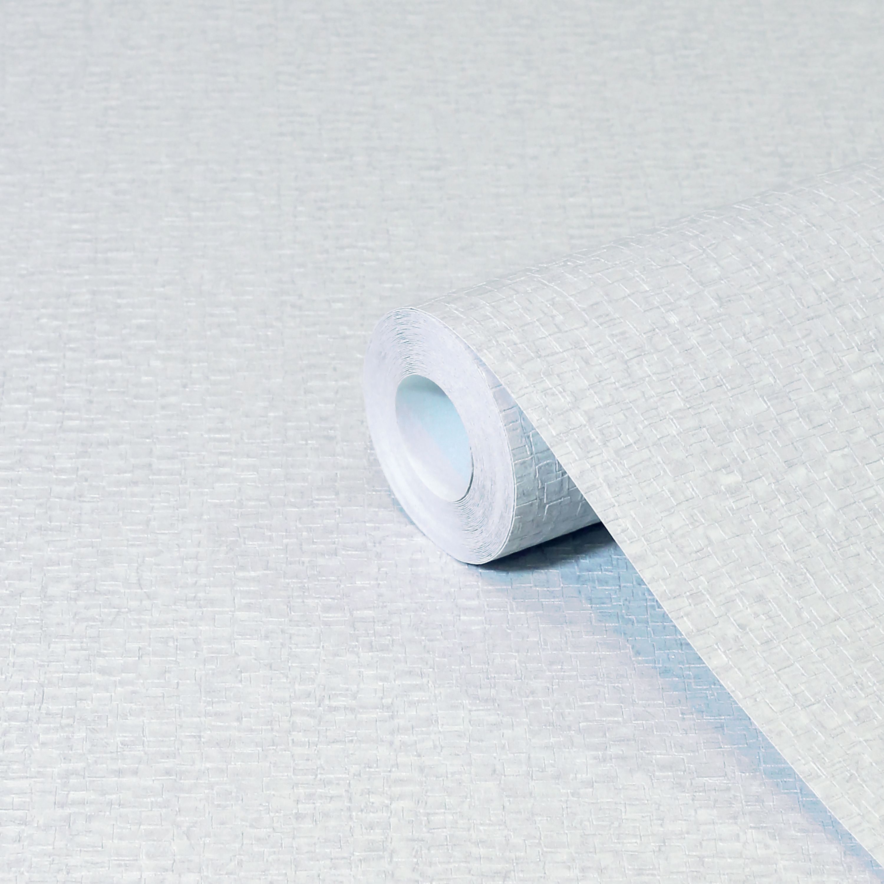 GoodHome Aure White Animal print Pearlescent effect Textured Wallpaper