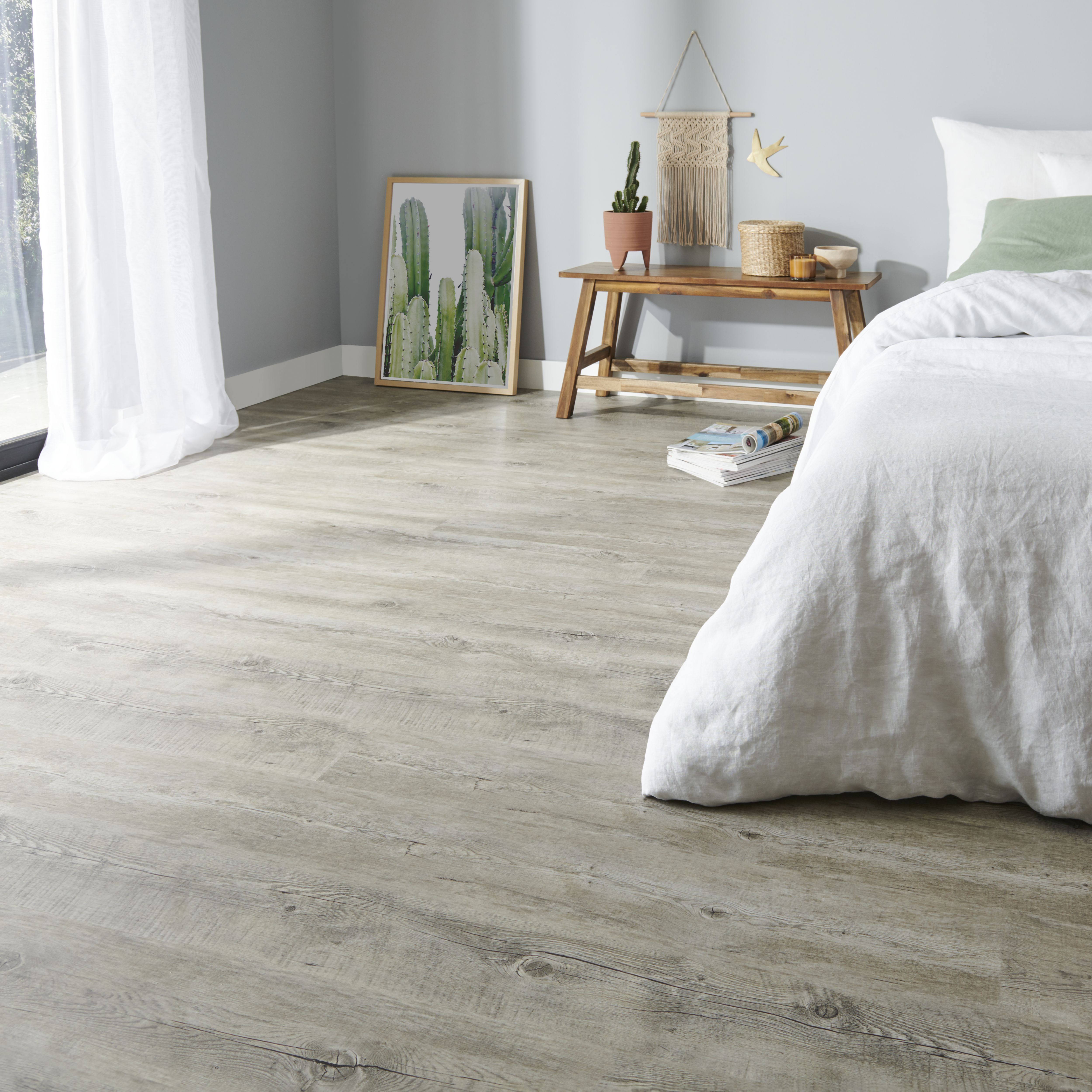 GoodHome Baila Distressed grey-brown oak Textured Wood effect Textured Click vinyl Click flooring, 2.2m²