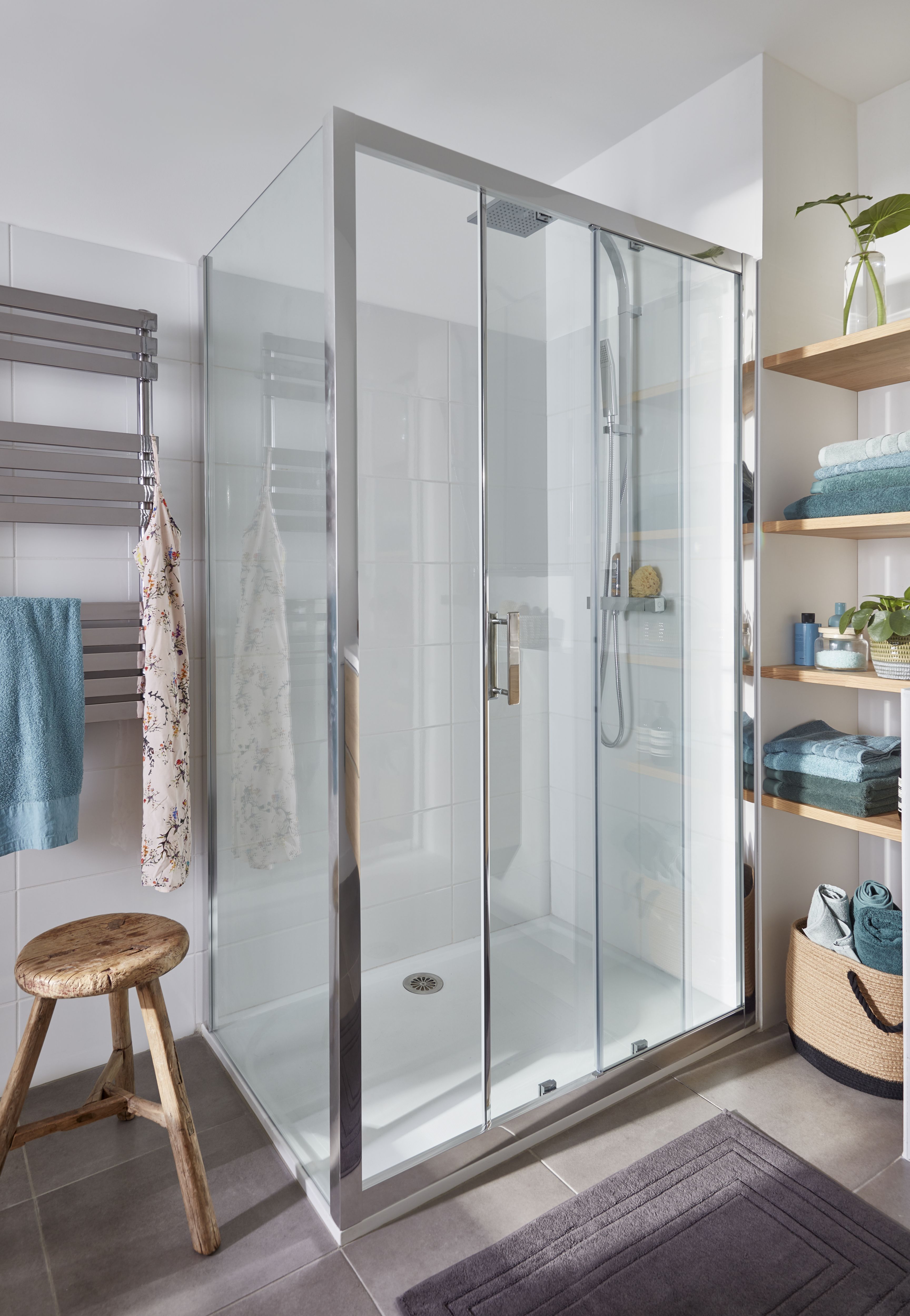 GoodHome Beloya Argenté Silver effect Clear Sliding Shower door (H)195cm (W)120cm