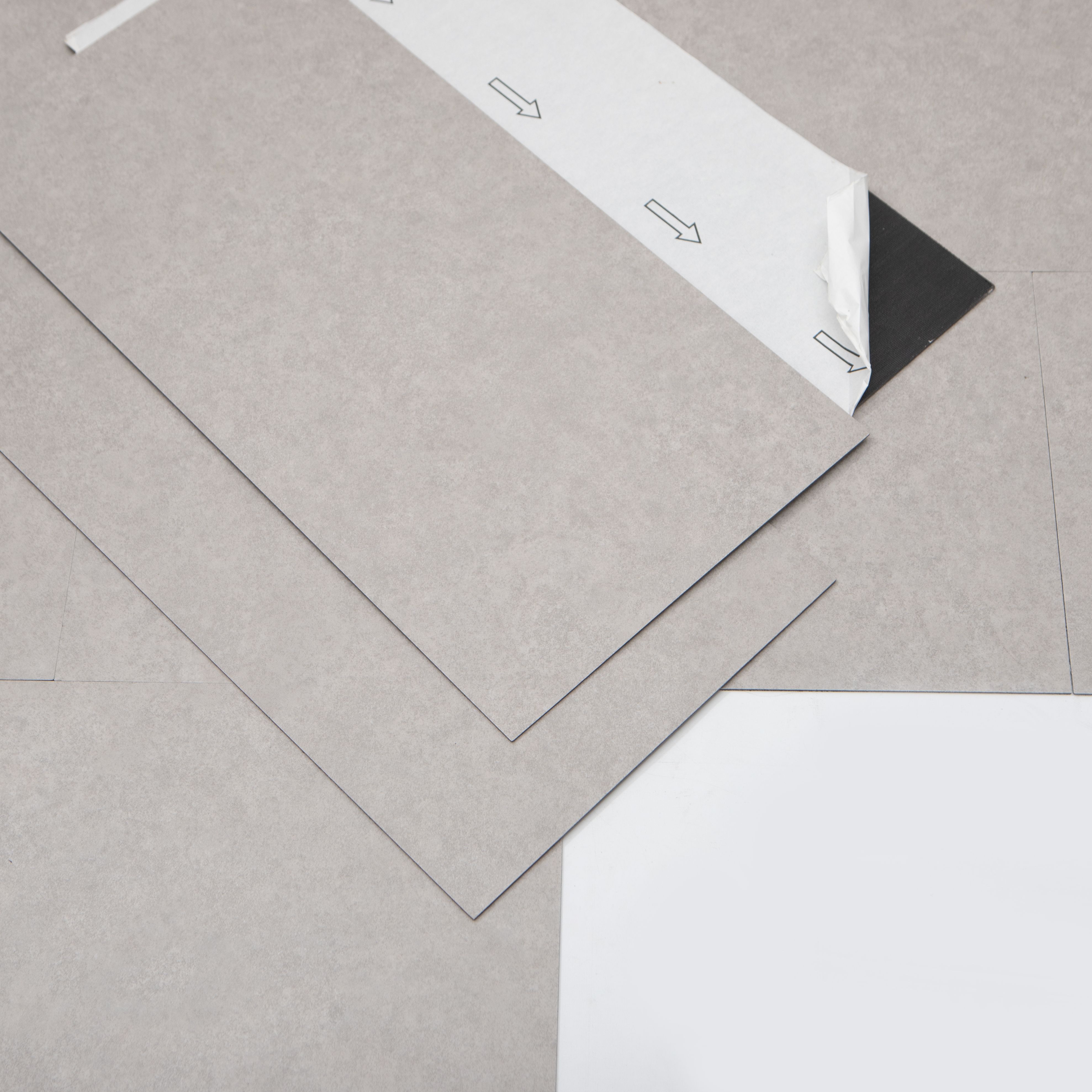 GoodHome Bossa Nova Grey Plain Stone effect Vinyl tile, Pack of 7