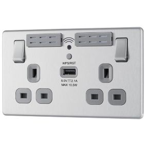 GoodHome Brushed Steel 13A Switched Double Screwless WiFi extender socket with USB