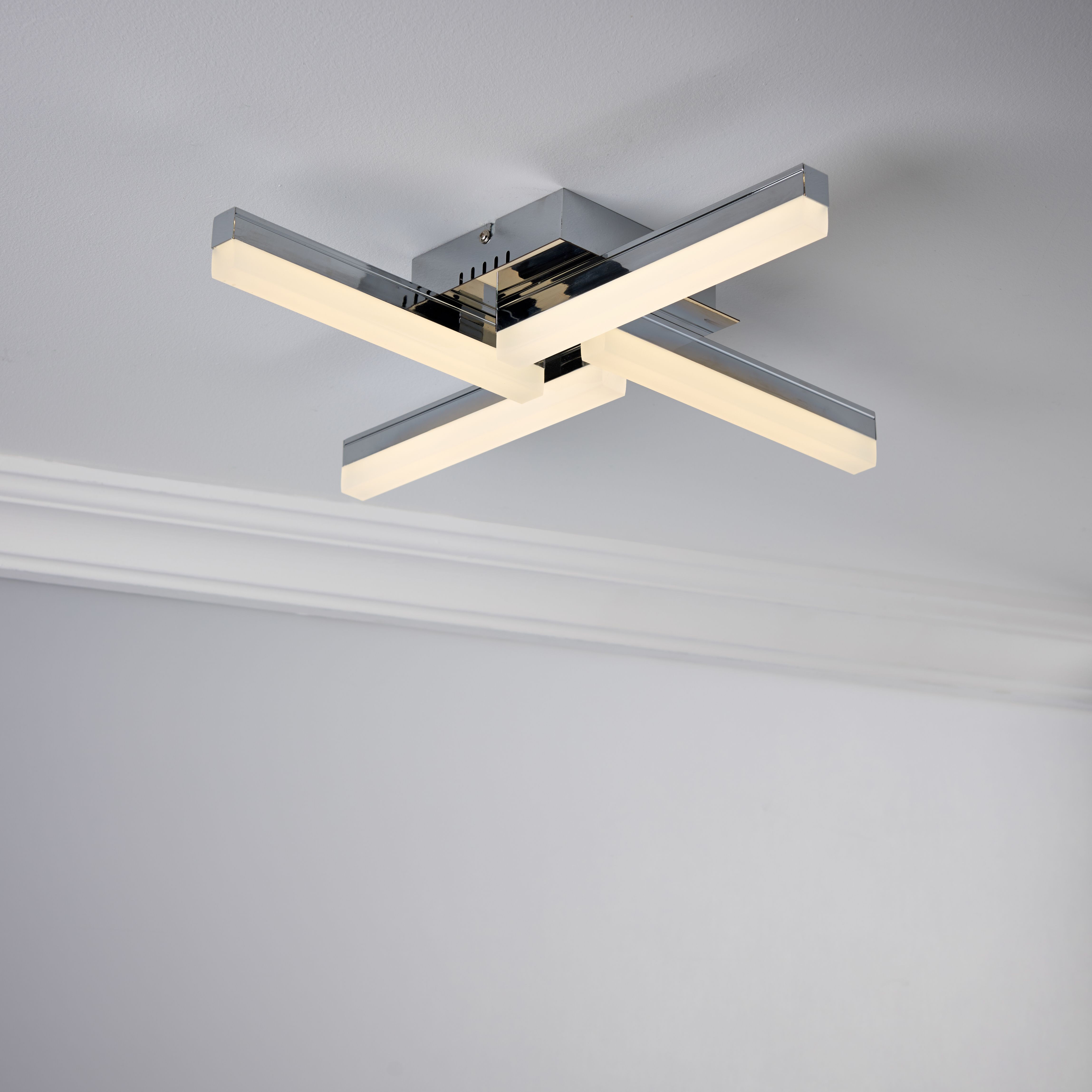 B&q kitchen outlet ceiling lights