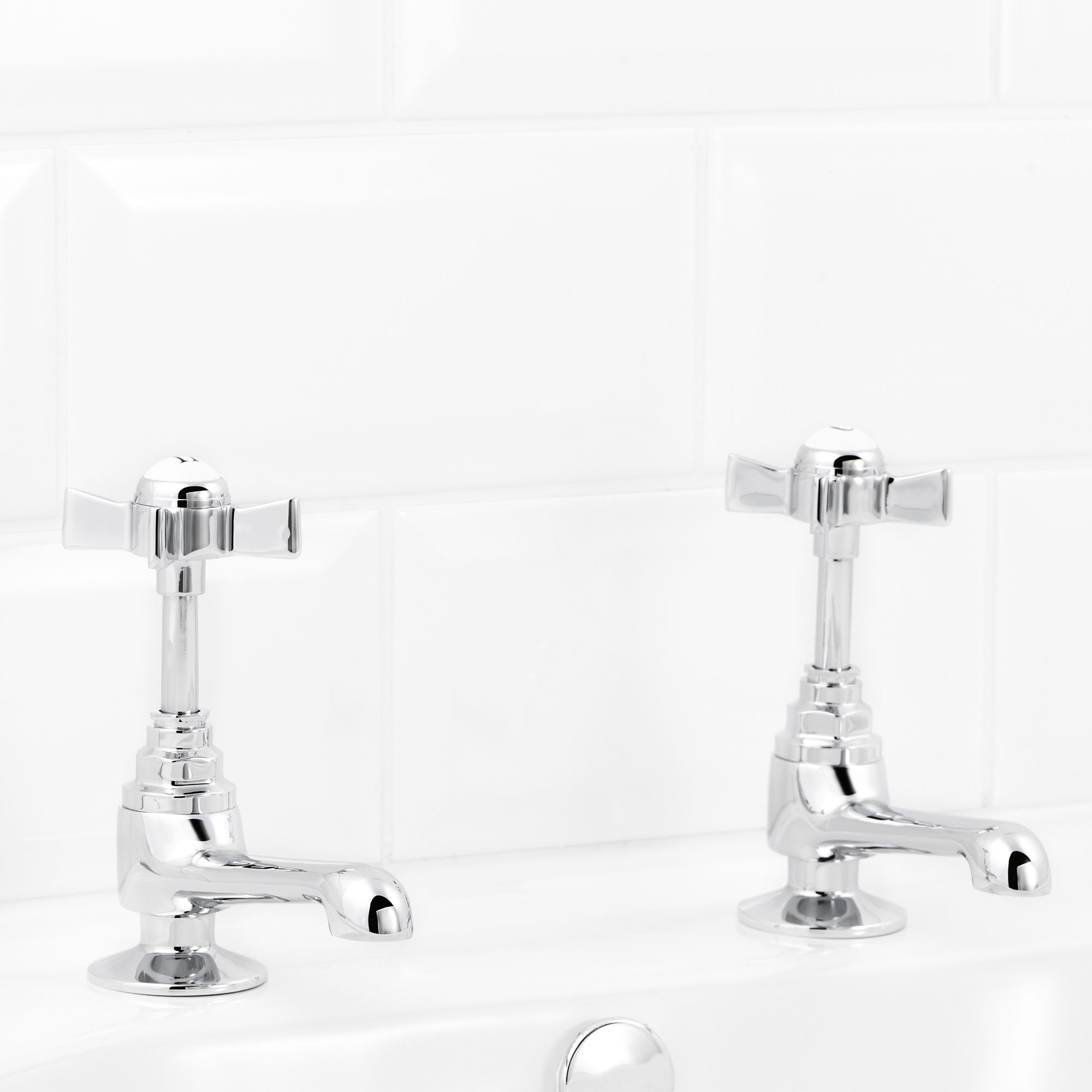 GoodHome Bynea Traditional Basin Pillar Tap