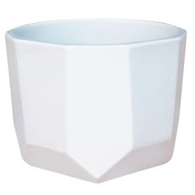 GoodHome Cahto White Ceramic Hexagonal Plant pot (Dia)13cm
