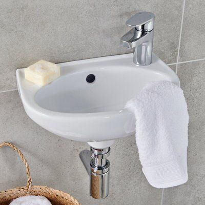 GoodHome Cavally Small Gloss Chrome effect Round Manual Basin Mono mixer Tap