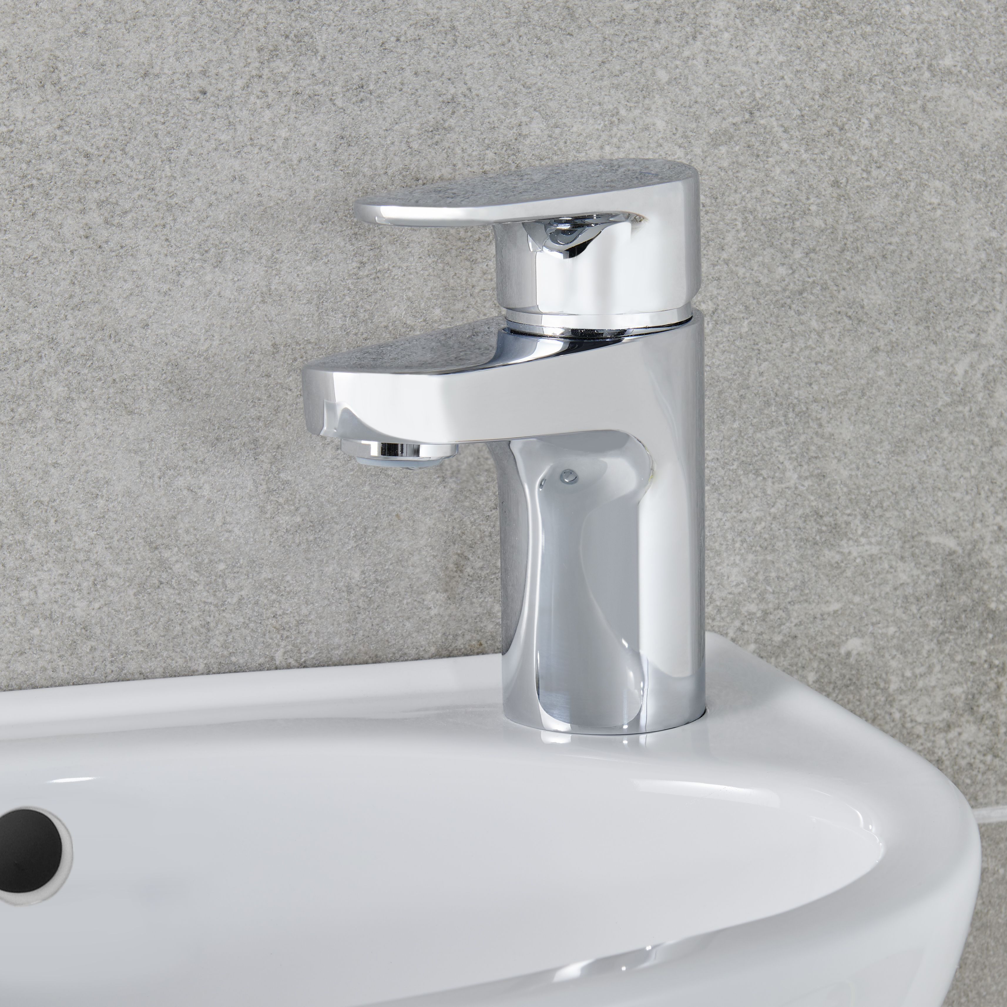 GoodHome Cavally Small Gloss Chrome effect Round Manual Basin Mono mixer Tap