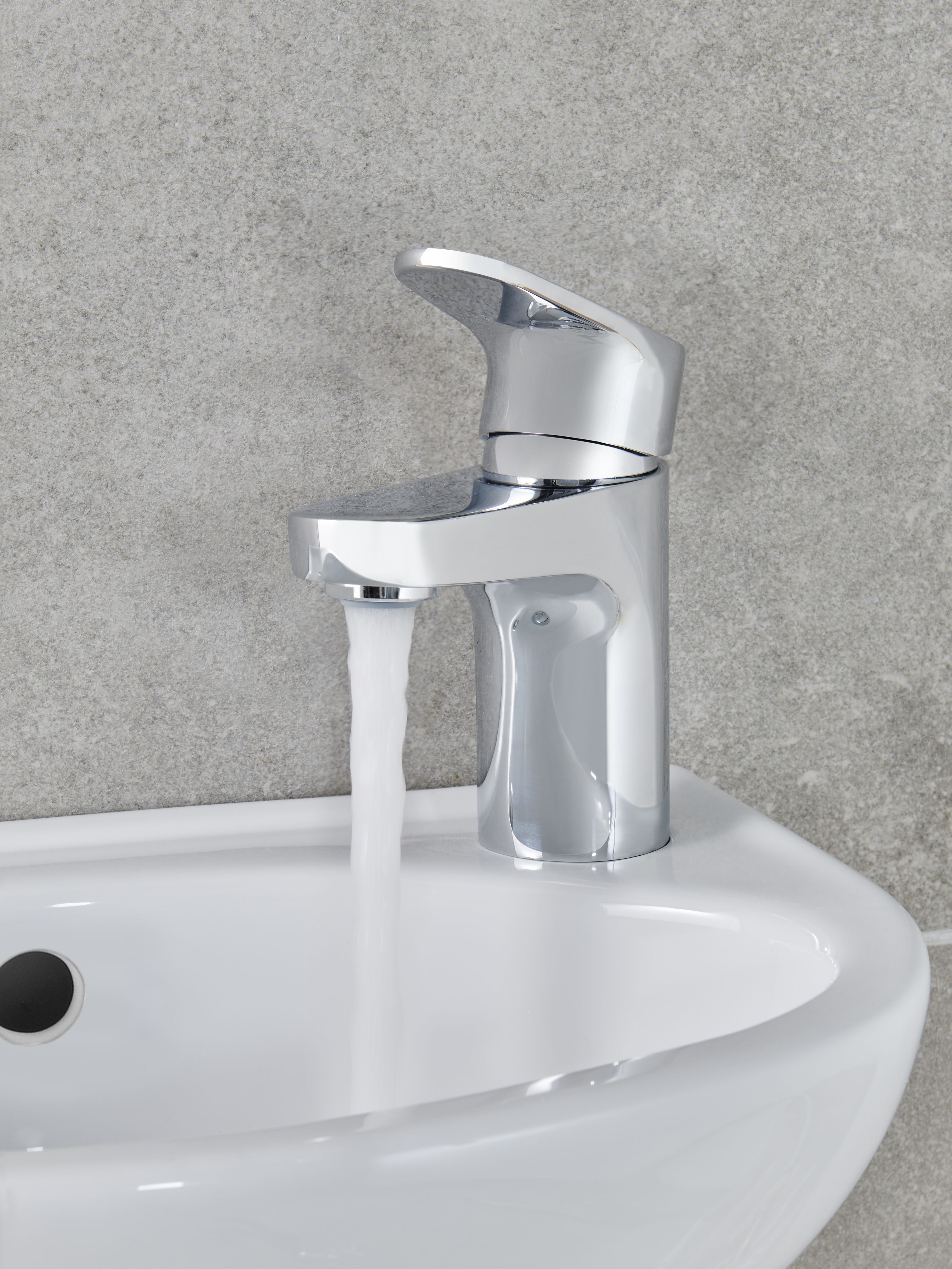GoodHome Cavally Small Gloss Chrome effect Round Manual Basin Mono mixer Tap