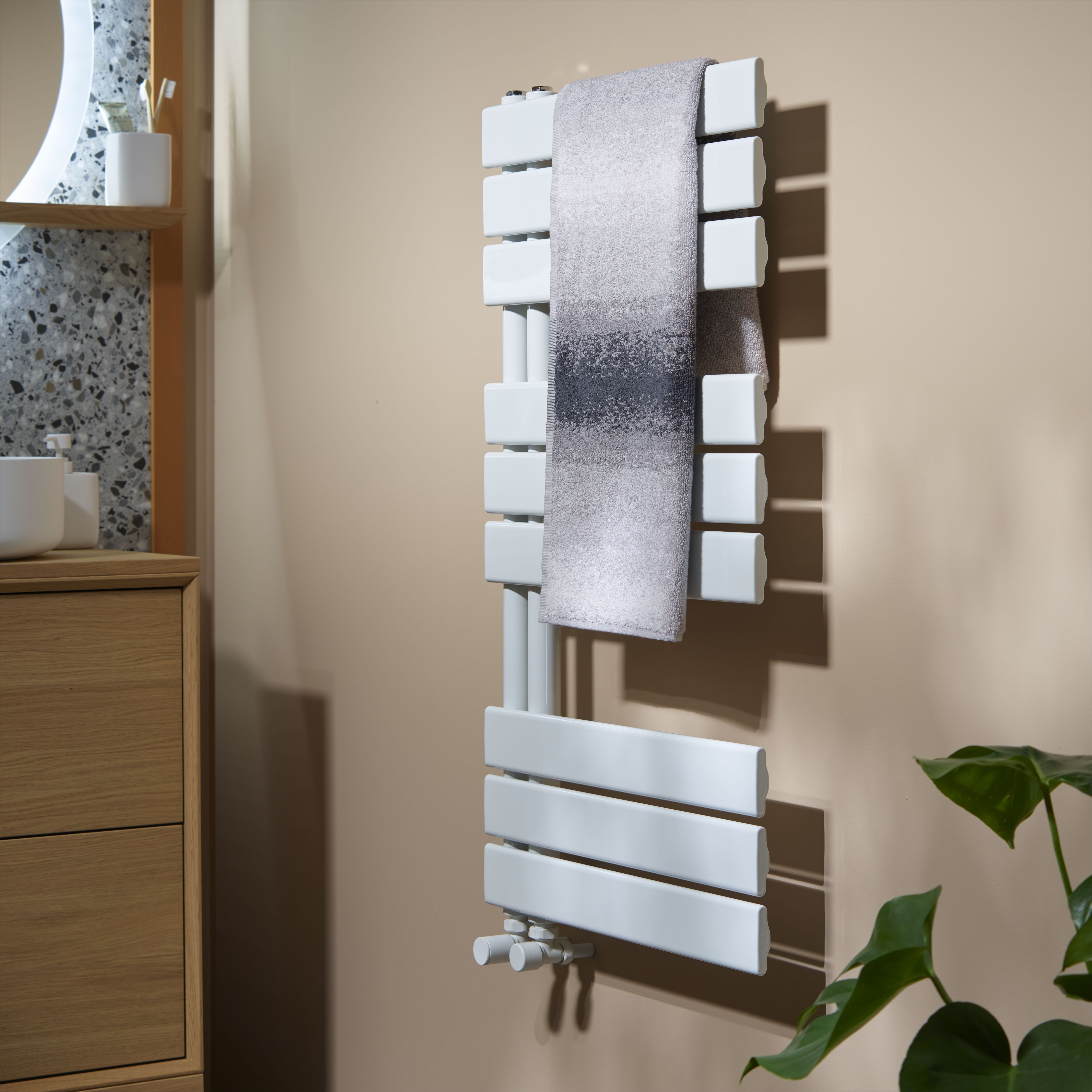 GoodHome Cervia Gloss White Bamboo & ceramic Tumbler