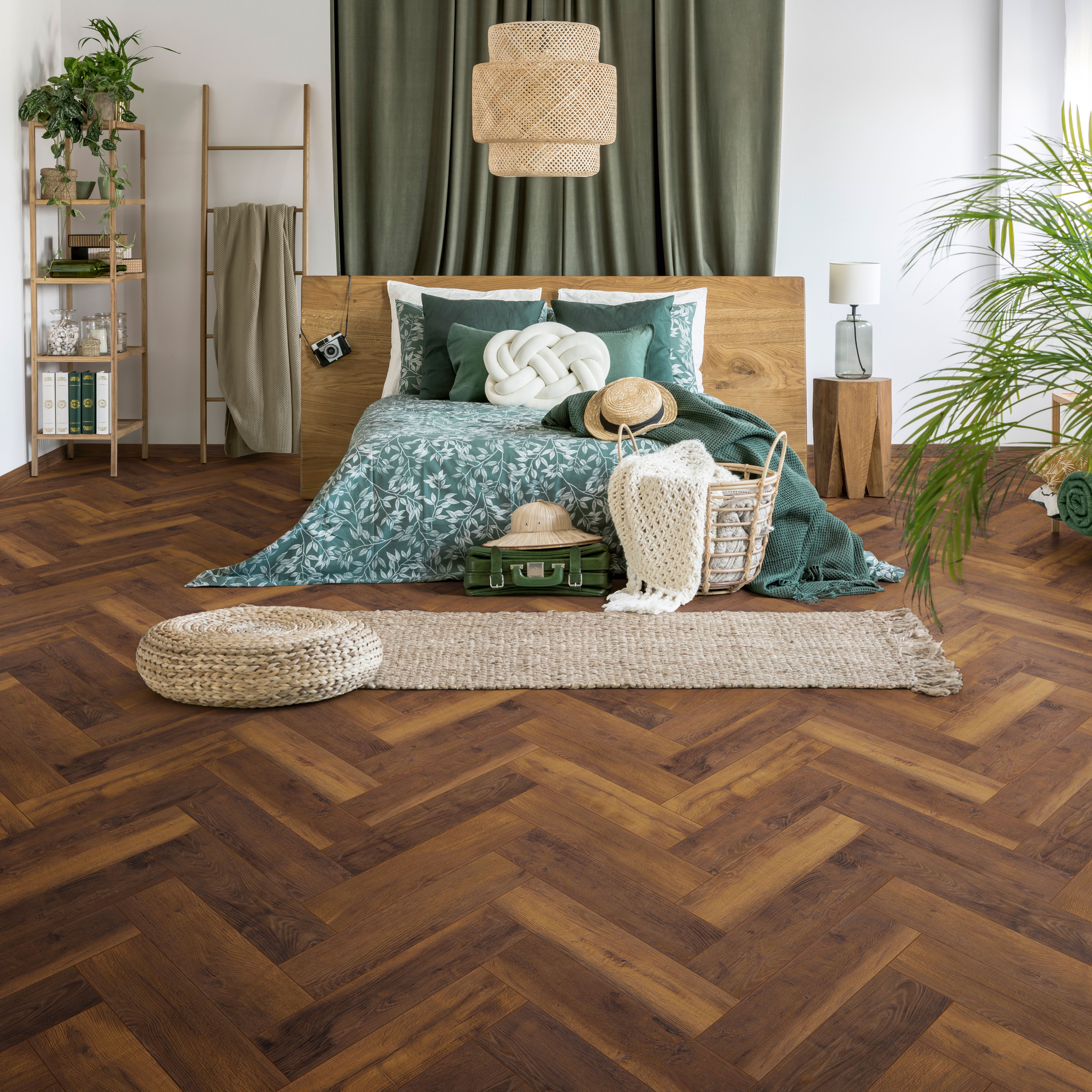 GoodHome Chesterfield Herringbone Oak effect Laminate Flooring, 0.87m²