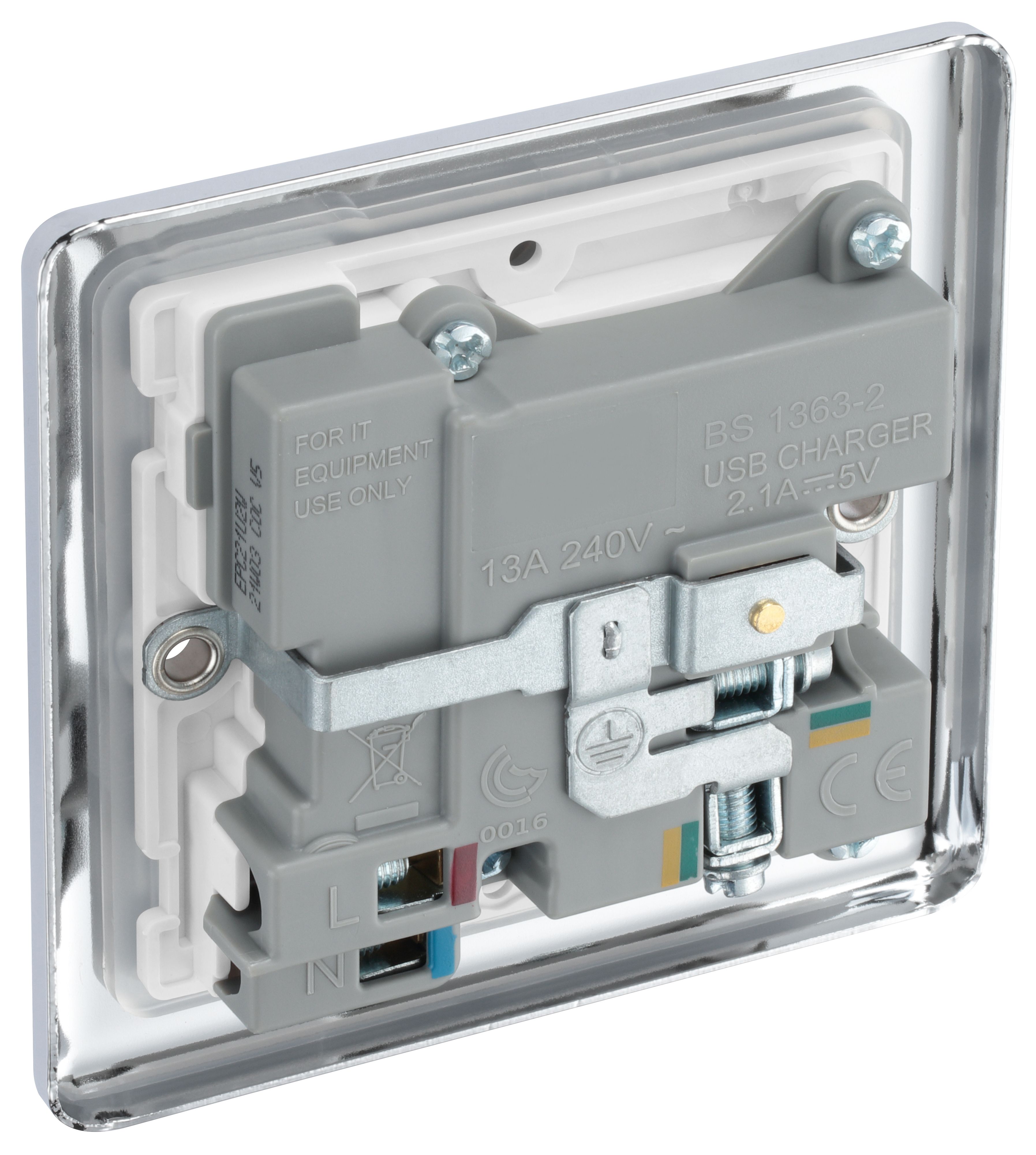 GoodHome Chrome Single 13A Raised rounded Switched Screwed Socket with USB, x2 & White inserts