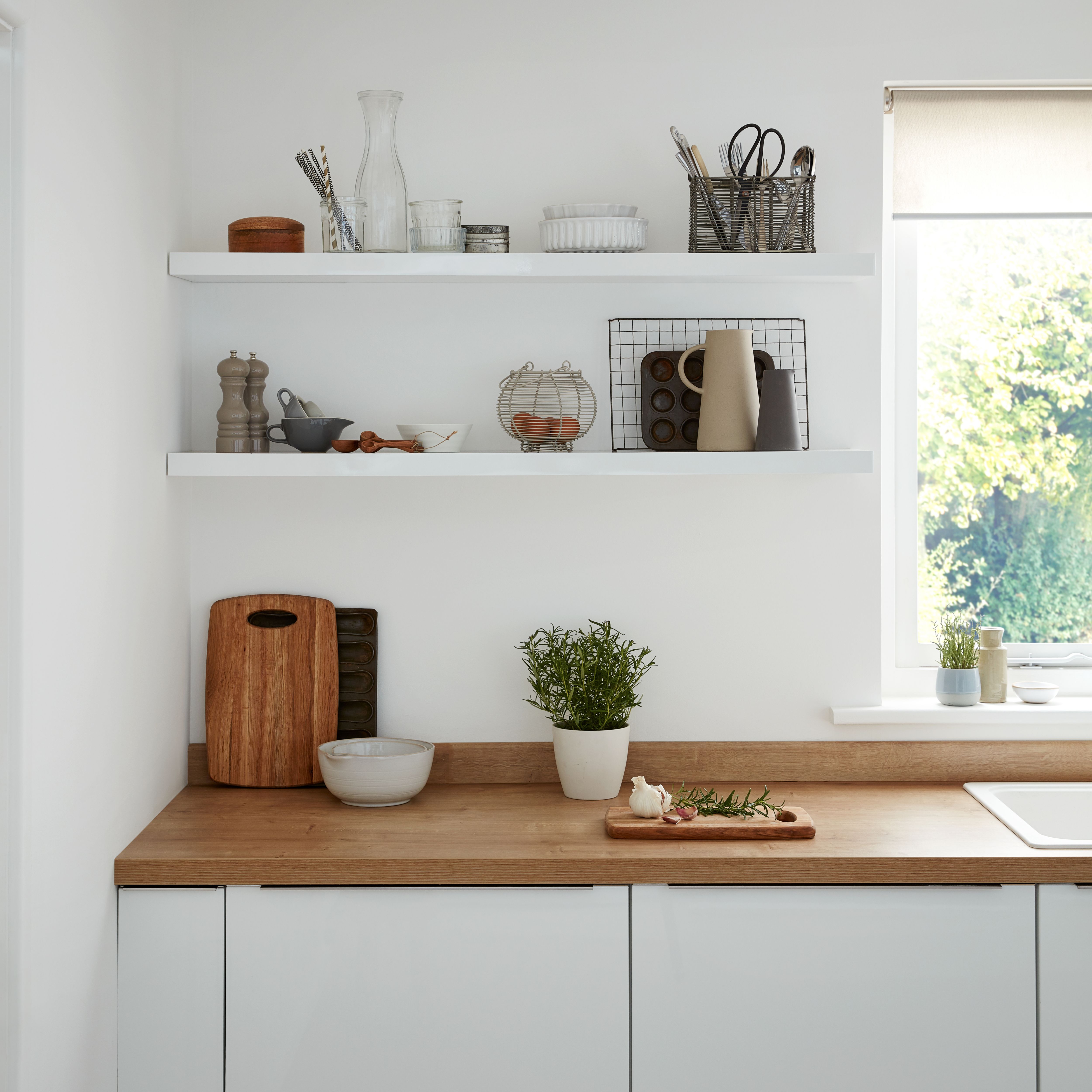 GoodHome Cusko White Floating shelf (L)118cm x (D)23.5cm