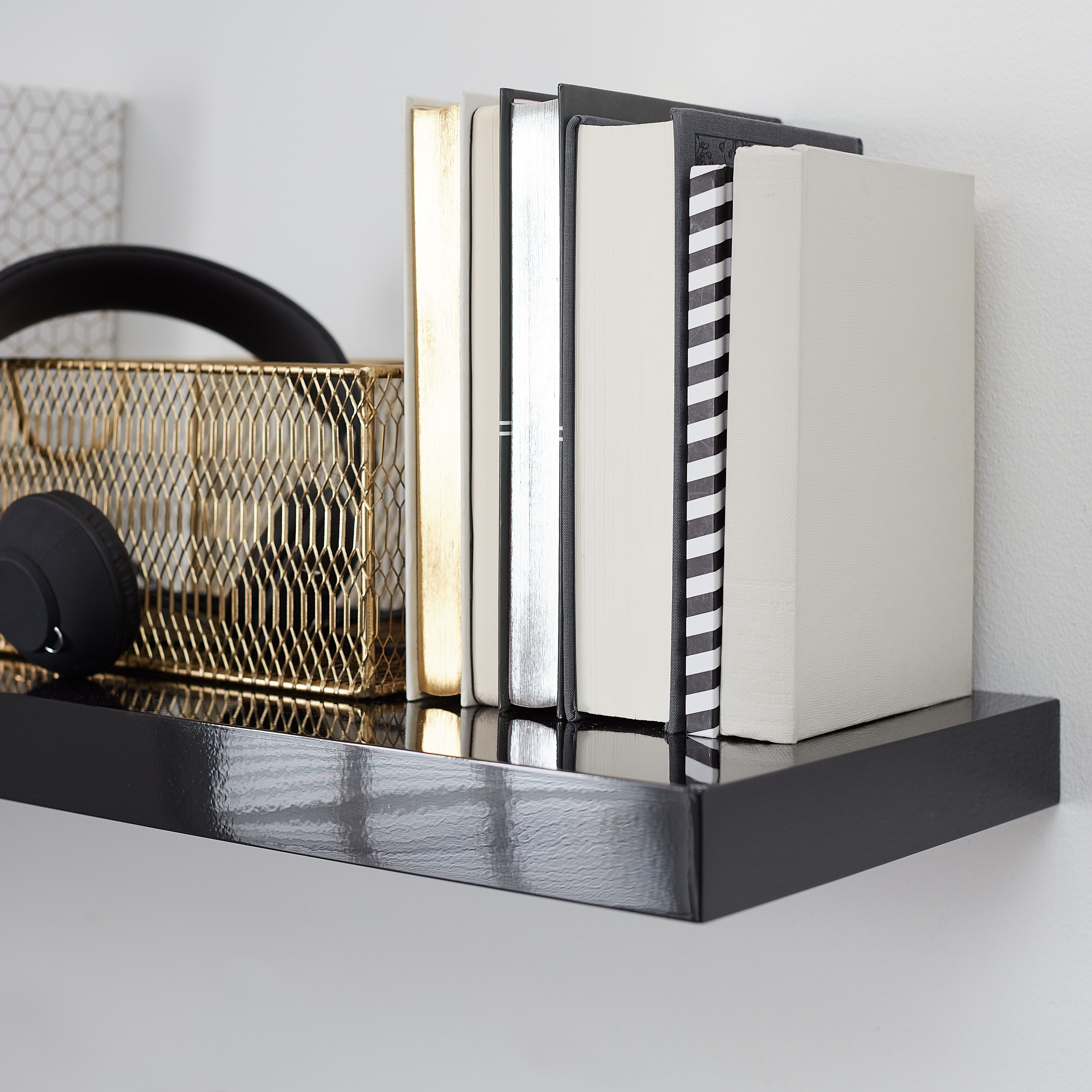 GoodHome Cusko White Rectangular Floating shelf (L)80cm x (D)23.5cm