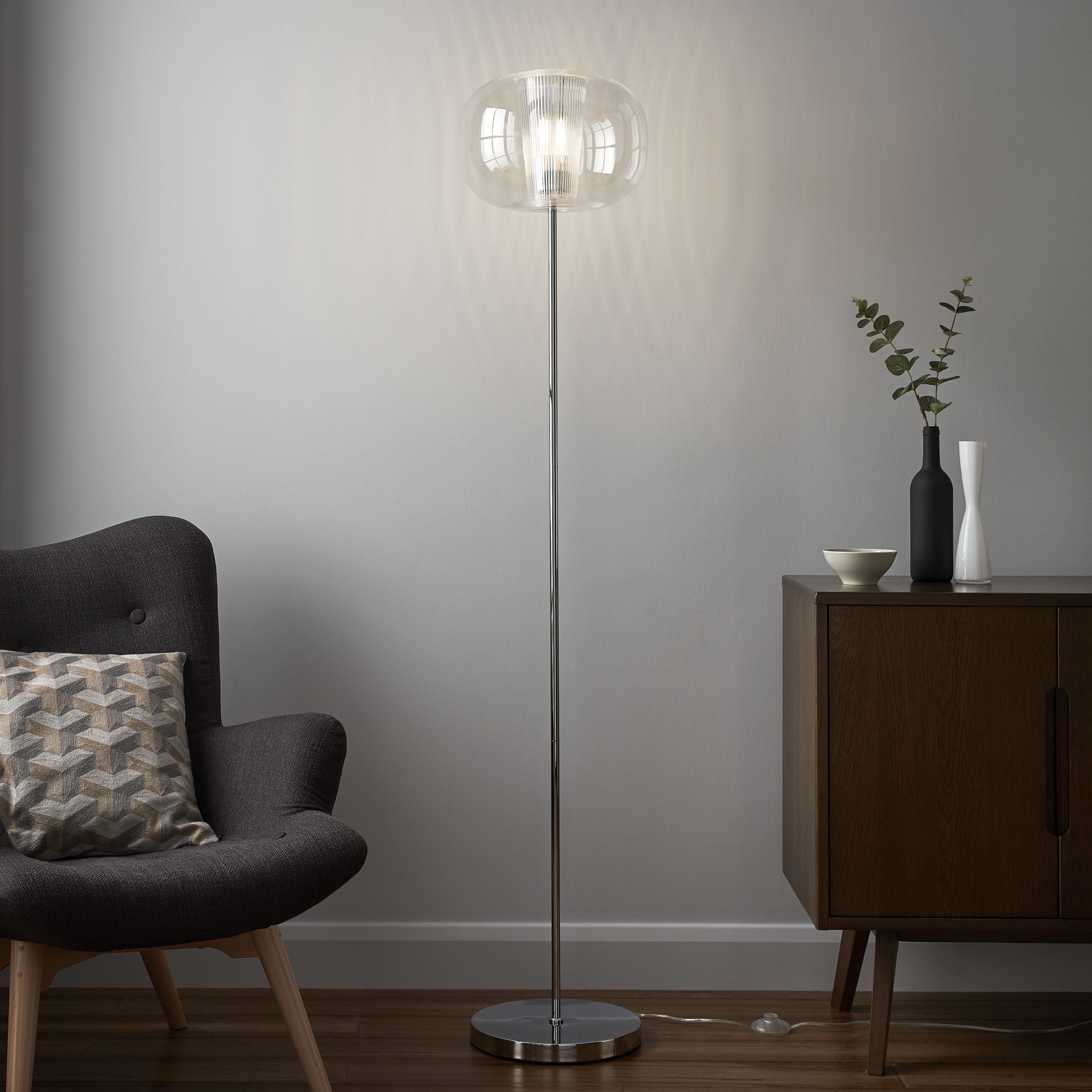 B&q lighting deals floor lamps